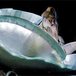 egg dress lady gaga Remember when Lady Gaga showed up to the 2011 Grammys in a giant egg and  then hatched on stage while performing 'Born This Way?'  (/: Getty  Images, CBS / Recording Academy)