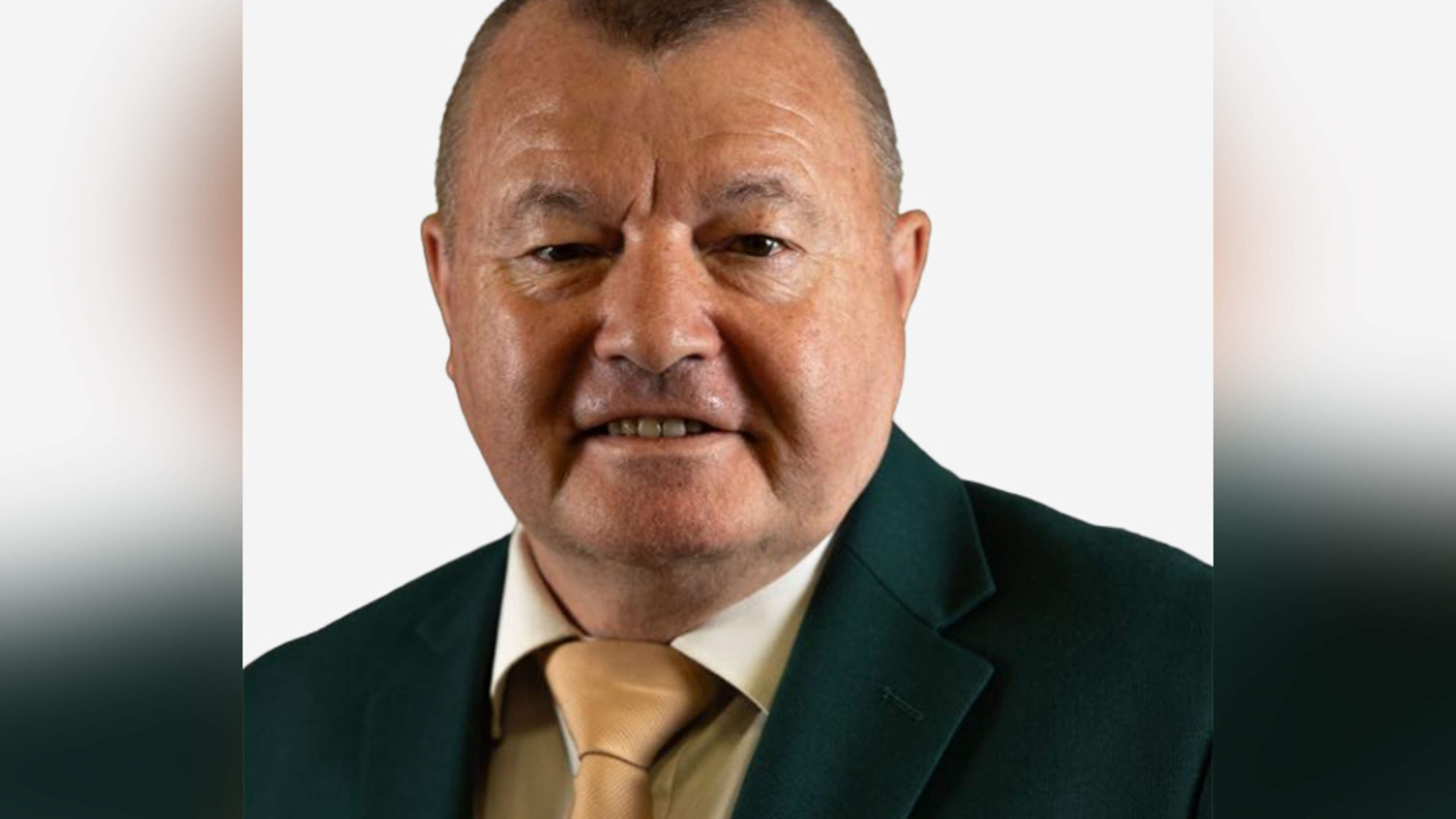 Dublin councillor tunes into meeting topless for election of new Lord Mayor