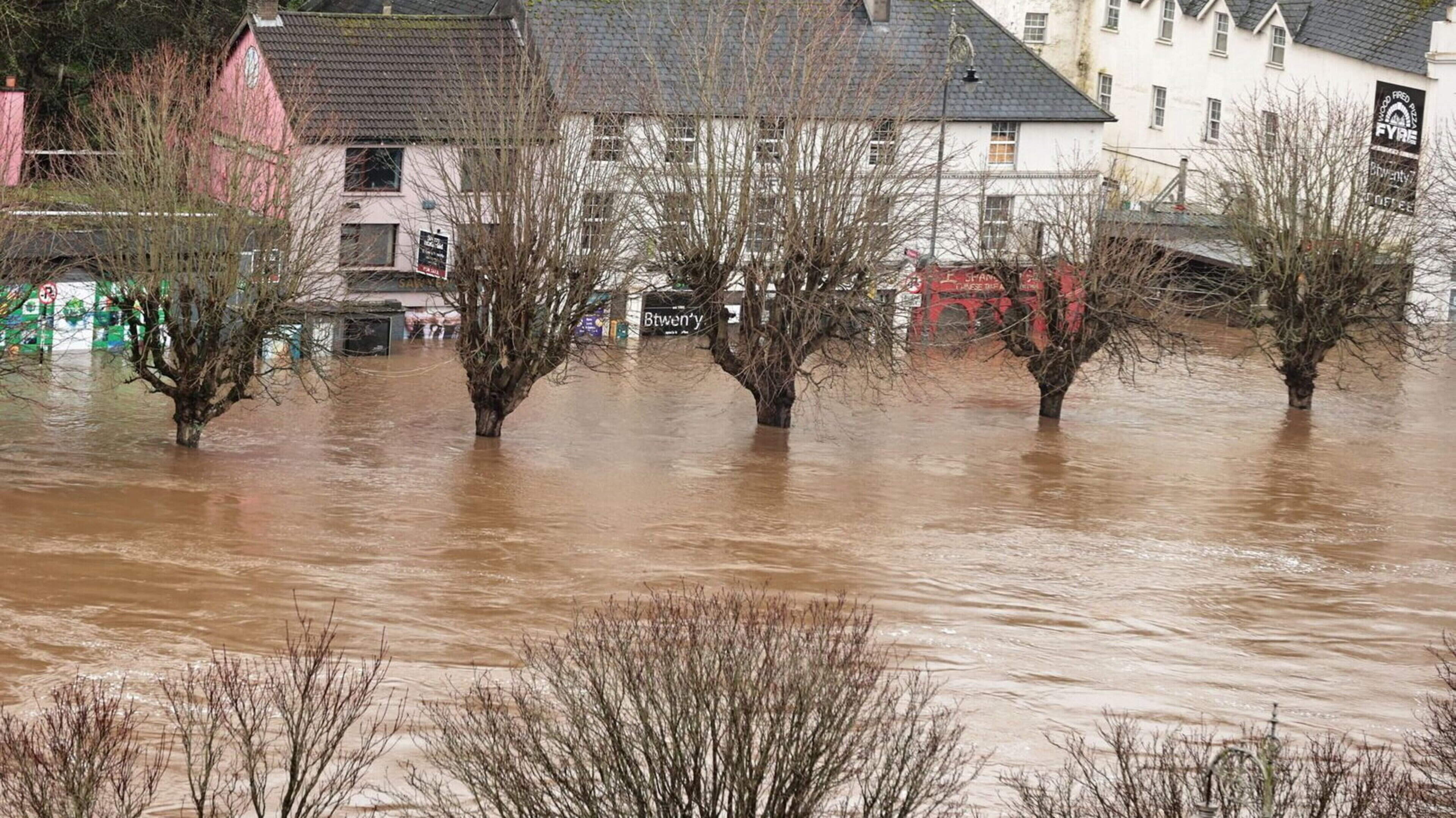 Limited month-long access at Wexford car park as interim flood works begin