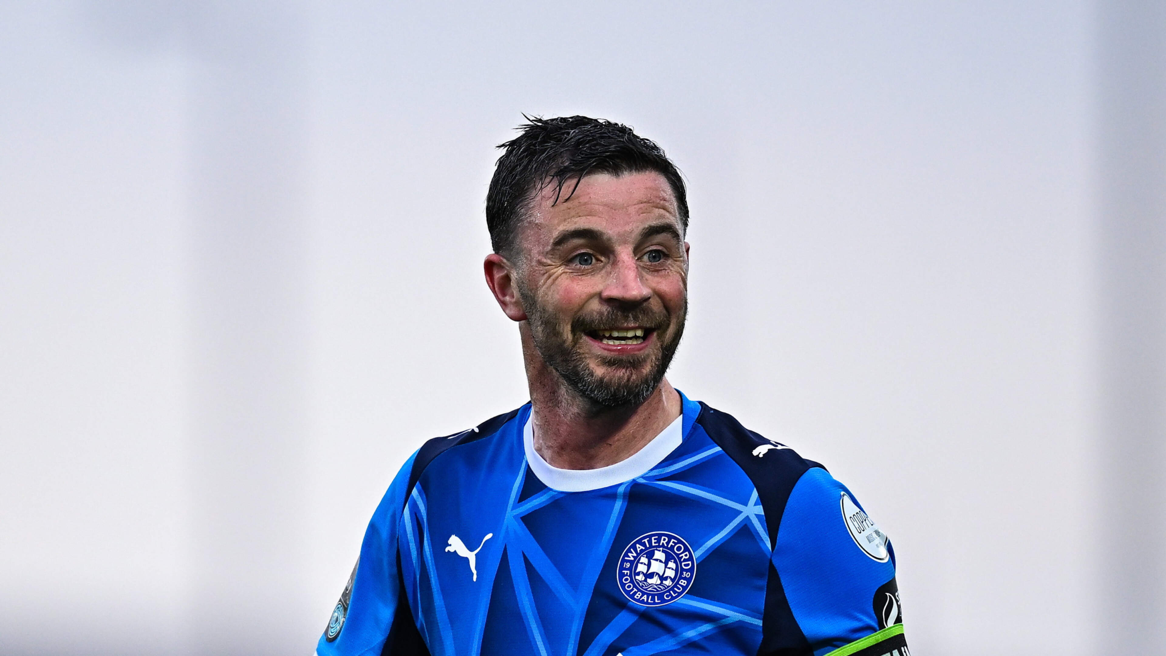 Padraig Amond hits hat-trick as Waterford close gap on Sligo 