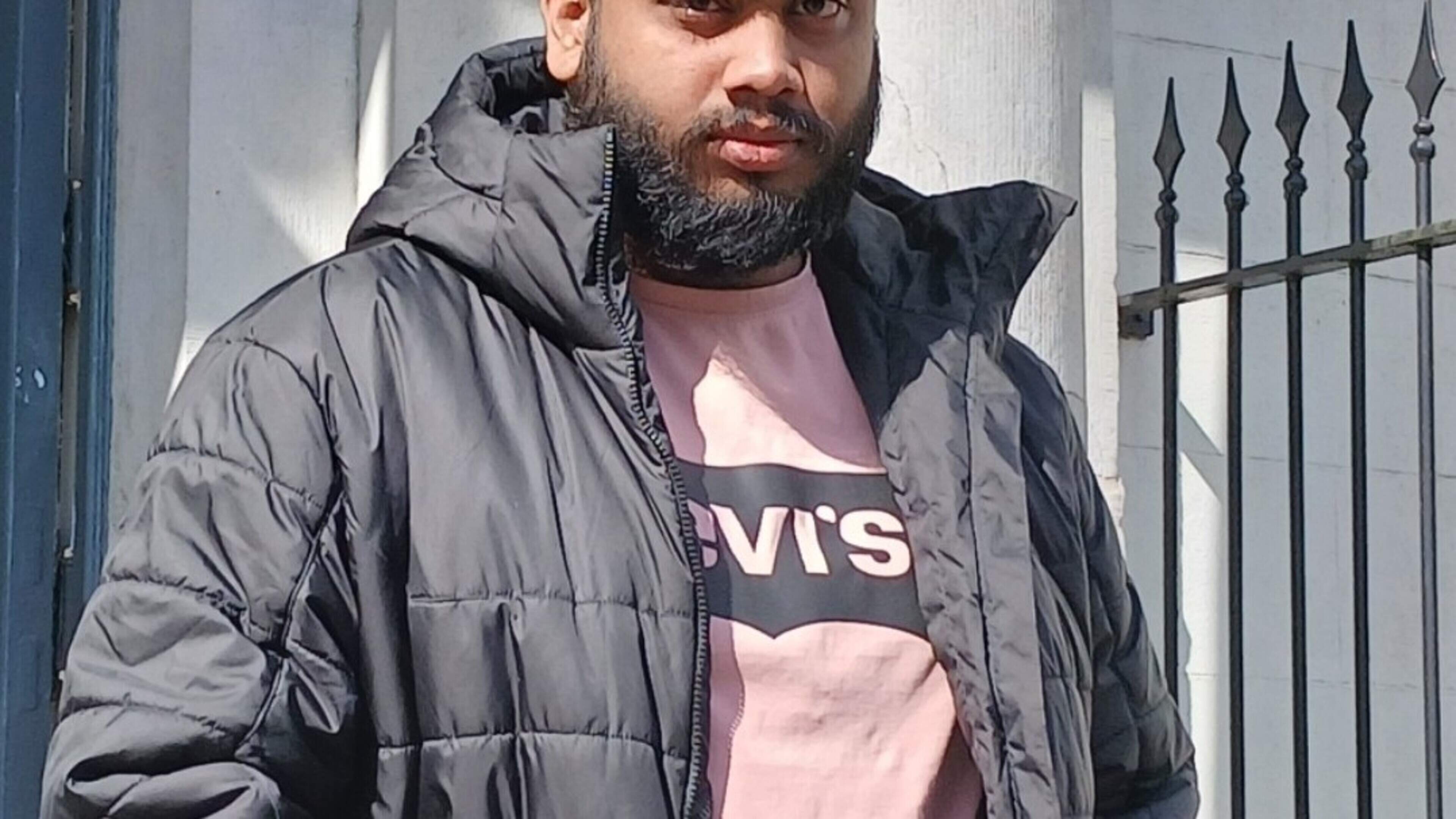Man accused of smashing housemate's head off apartment wall and holding a meat cleaver to his neck in brutal late night attack, court hears