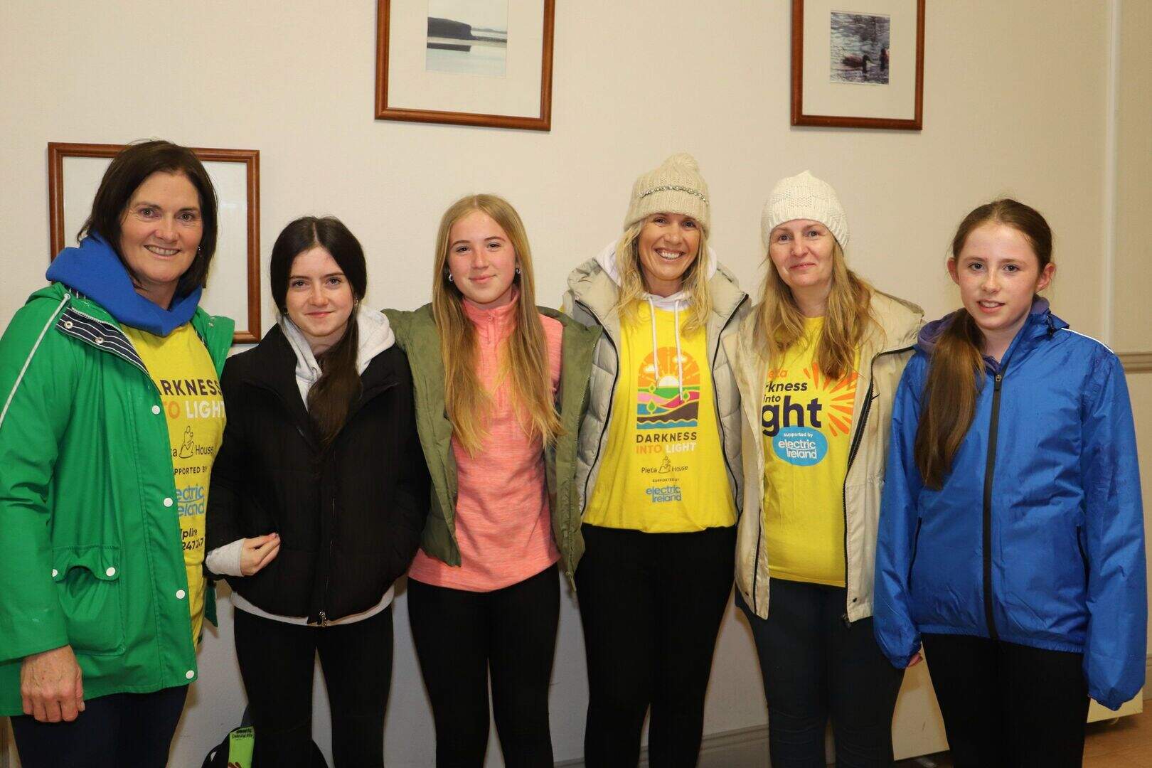 Photos show thousands across Kerry walking from ‘Darkness into Light ...