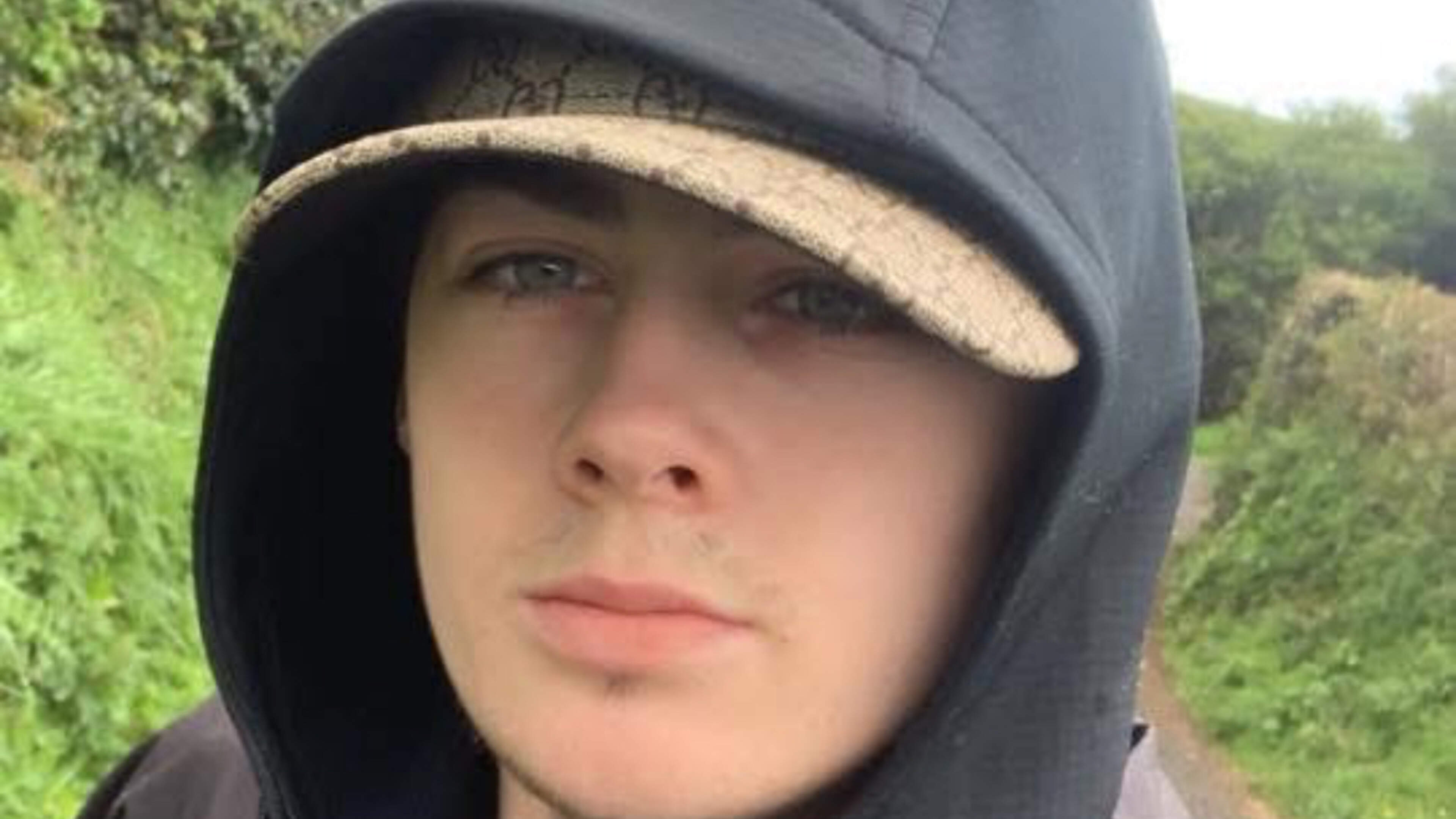 Former Dublin boxer jailed over cookie theft using stolen bank card