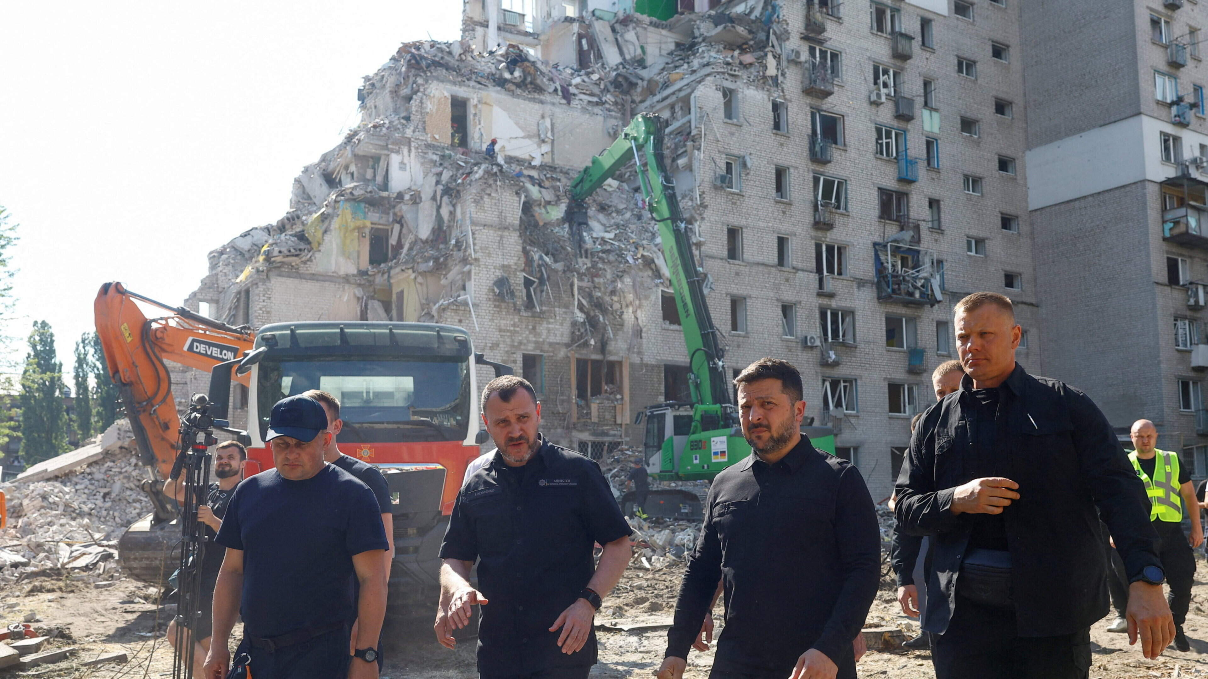 Russia bombards Kyiv in deadliest strike this year, killing at least 30 people