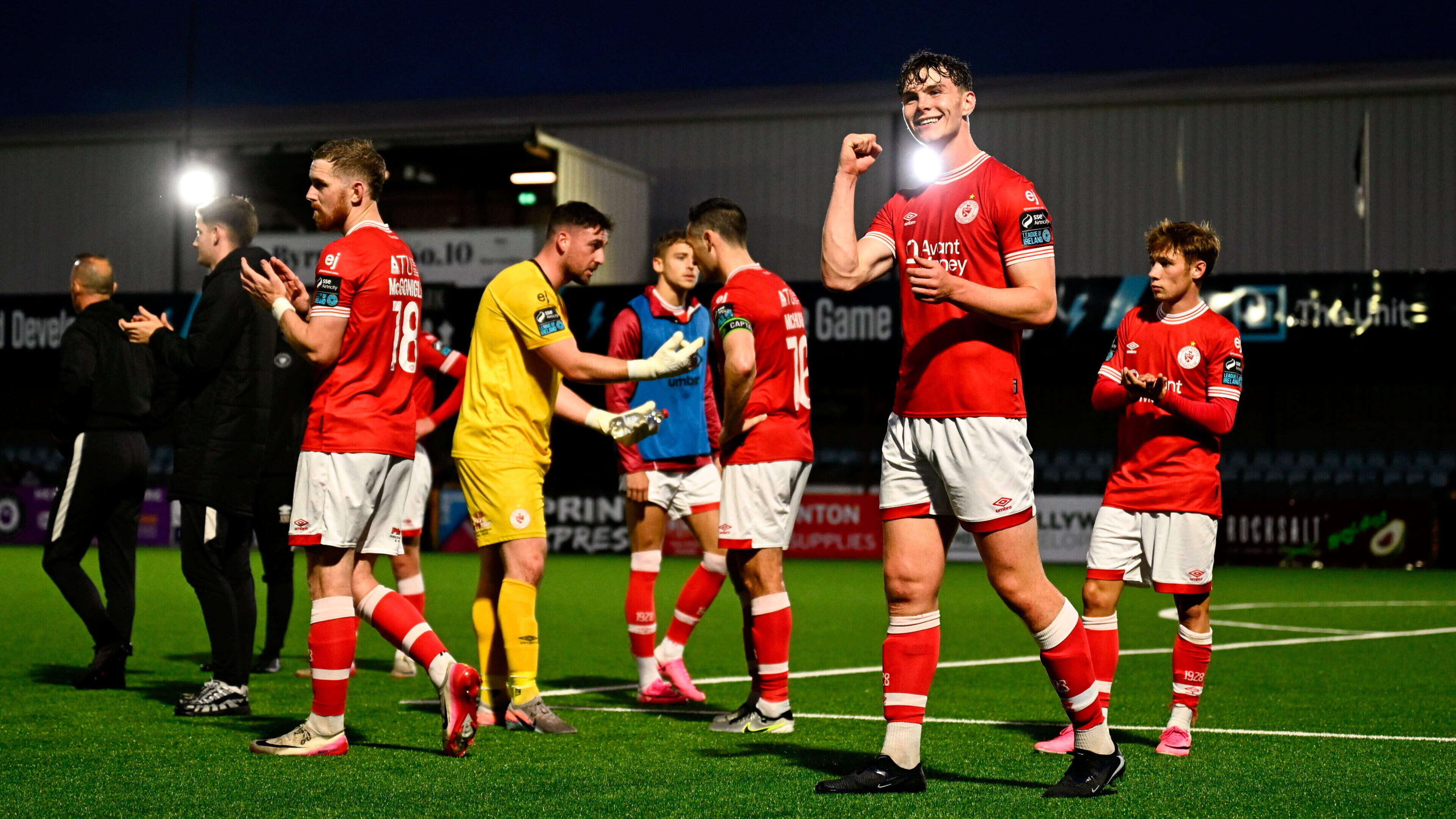 Gareth McElroy rescues crucial late point for Sligo Rovers as Dundalk denied at the death