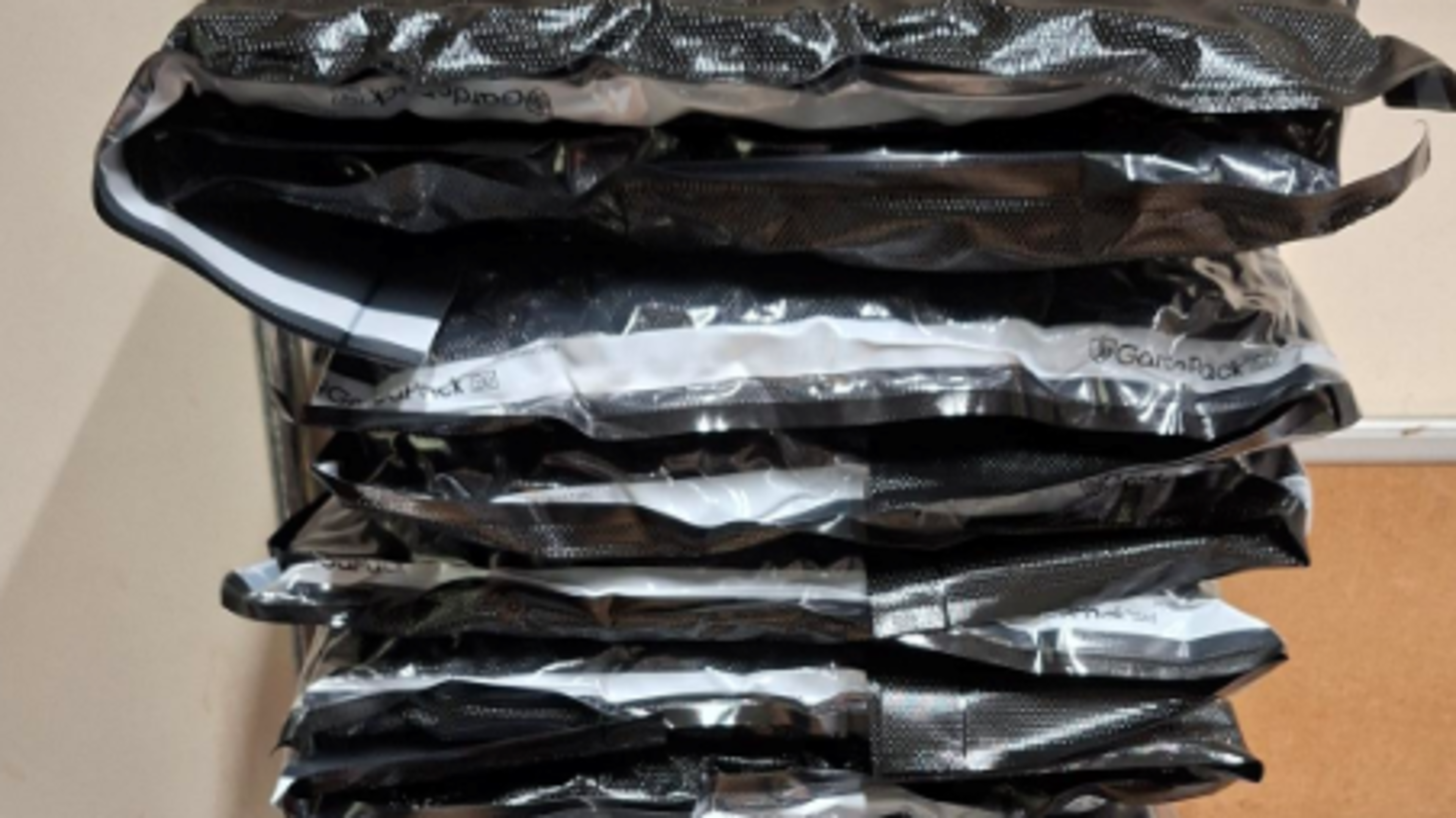 Man arrested after gardaí seize €150,000 suspected cannabis haul in Offaly