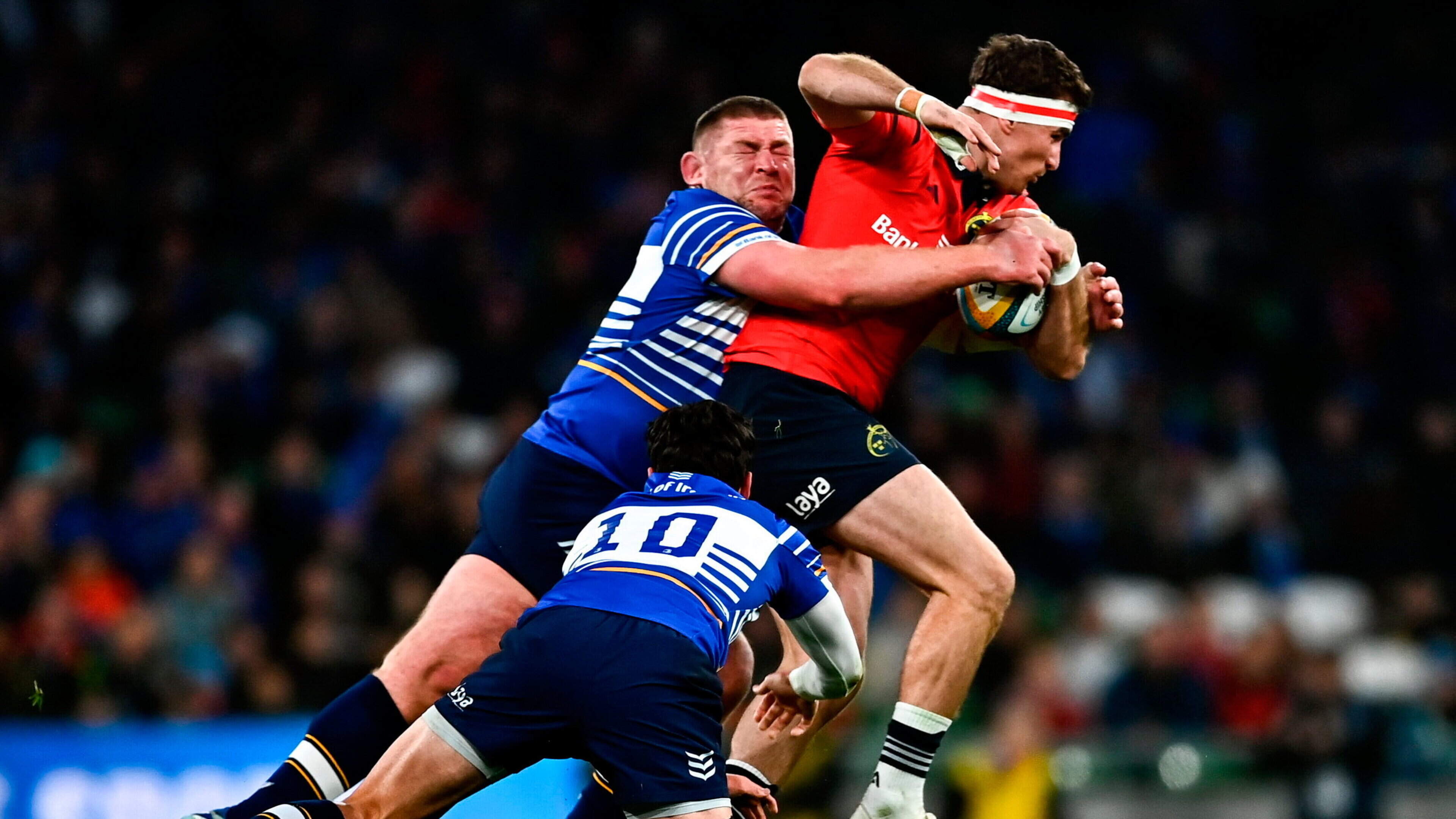 Leinster v Munster: Reds take early lead in URC clash at Aviva Stadium