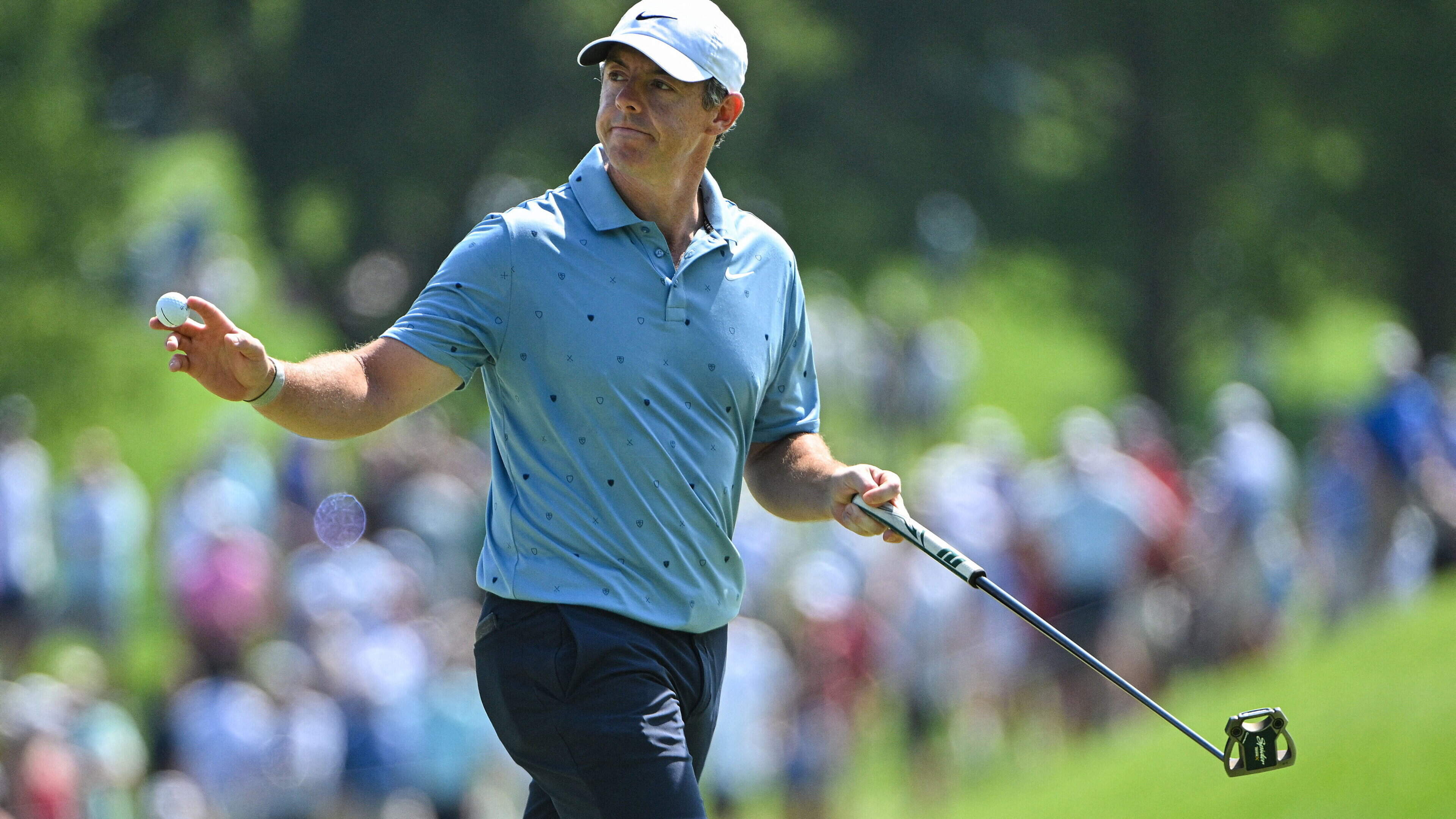 Rory McIlroy heads back to the range after failing to fire in second round of BMW Championship