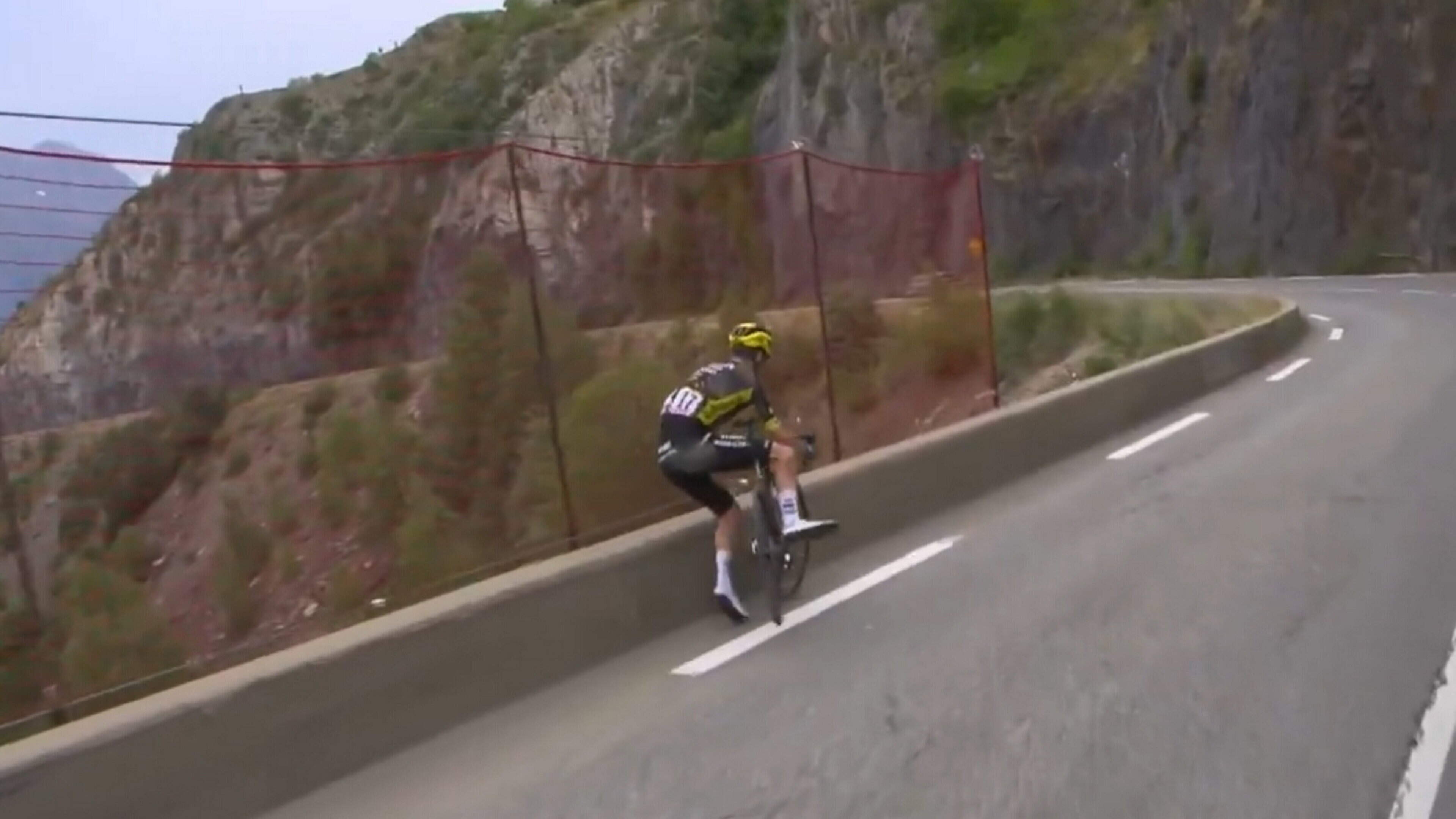 ‘This could have been a life-or-death moment’ — Tour de France organisers praised after Sepp Kuss crash