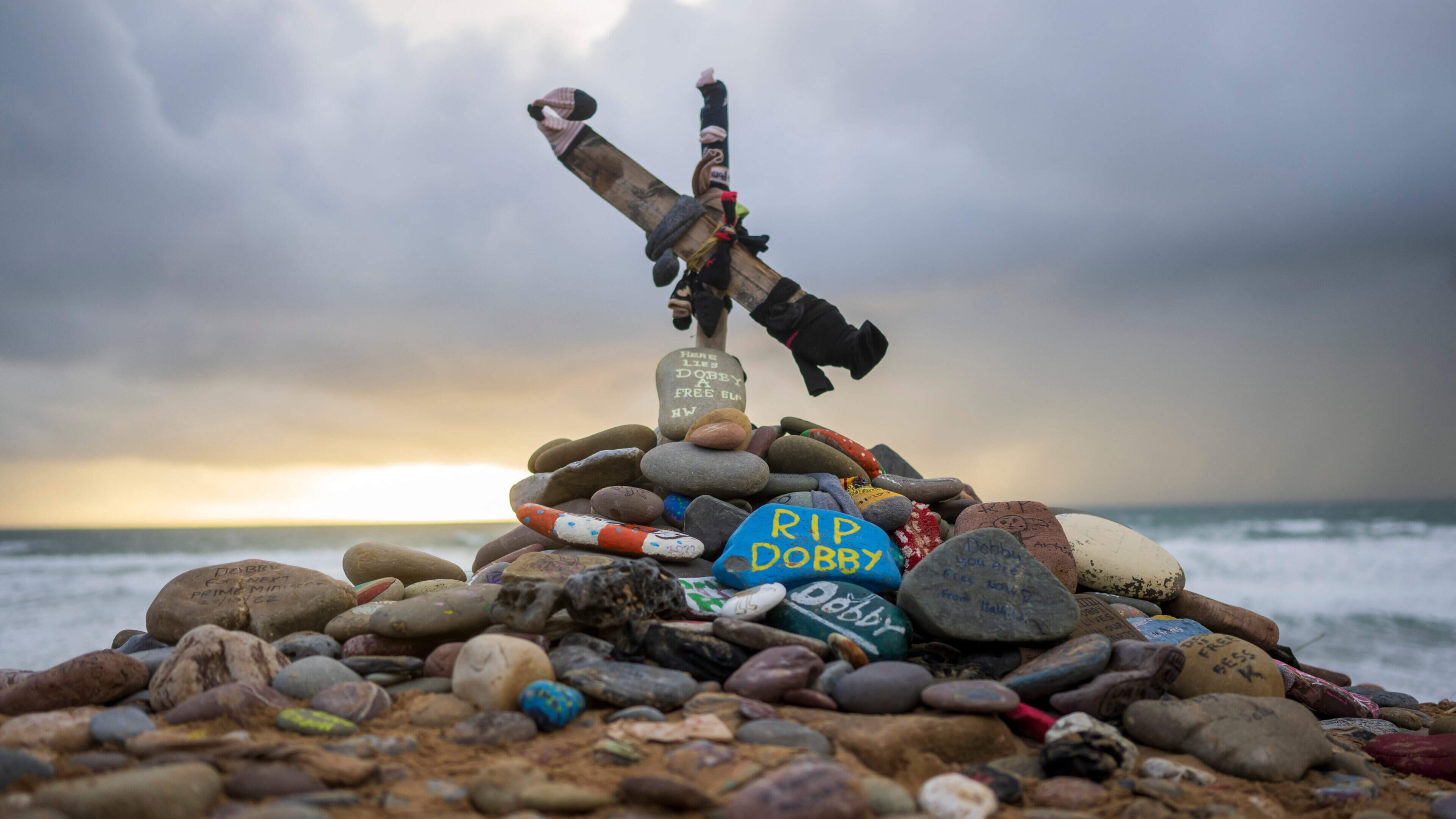 Harry Potter fans forced diversion of €500m UK-Ireland pipeline to protect beloved elf Dobby’s ‘grave’