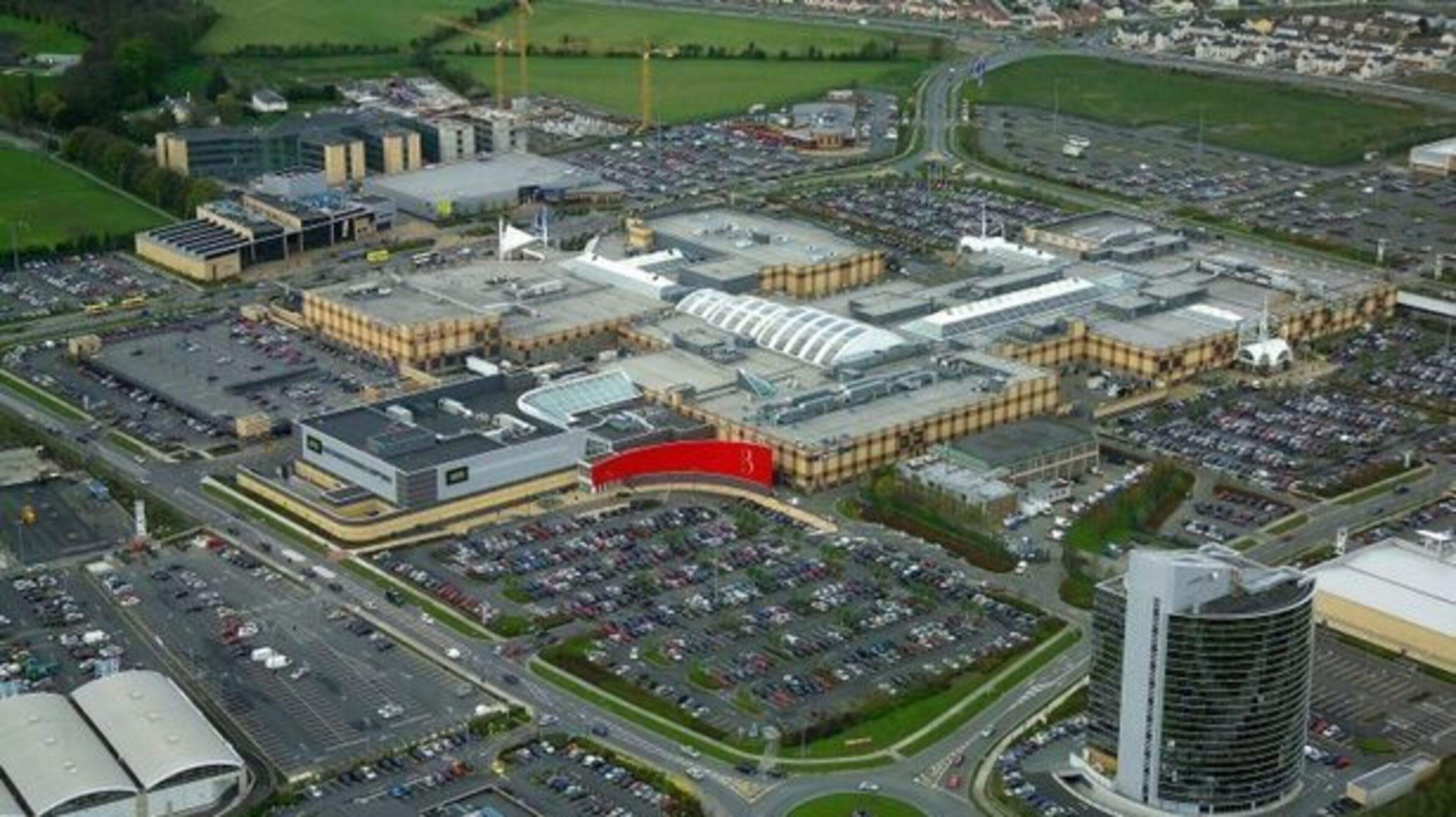Burglar disabled Blanchardstown shop’s alarm and stole €2,000 from safe