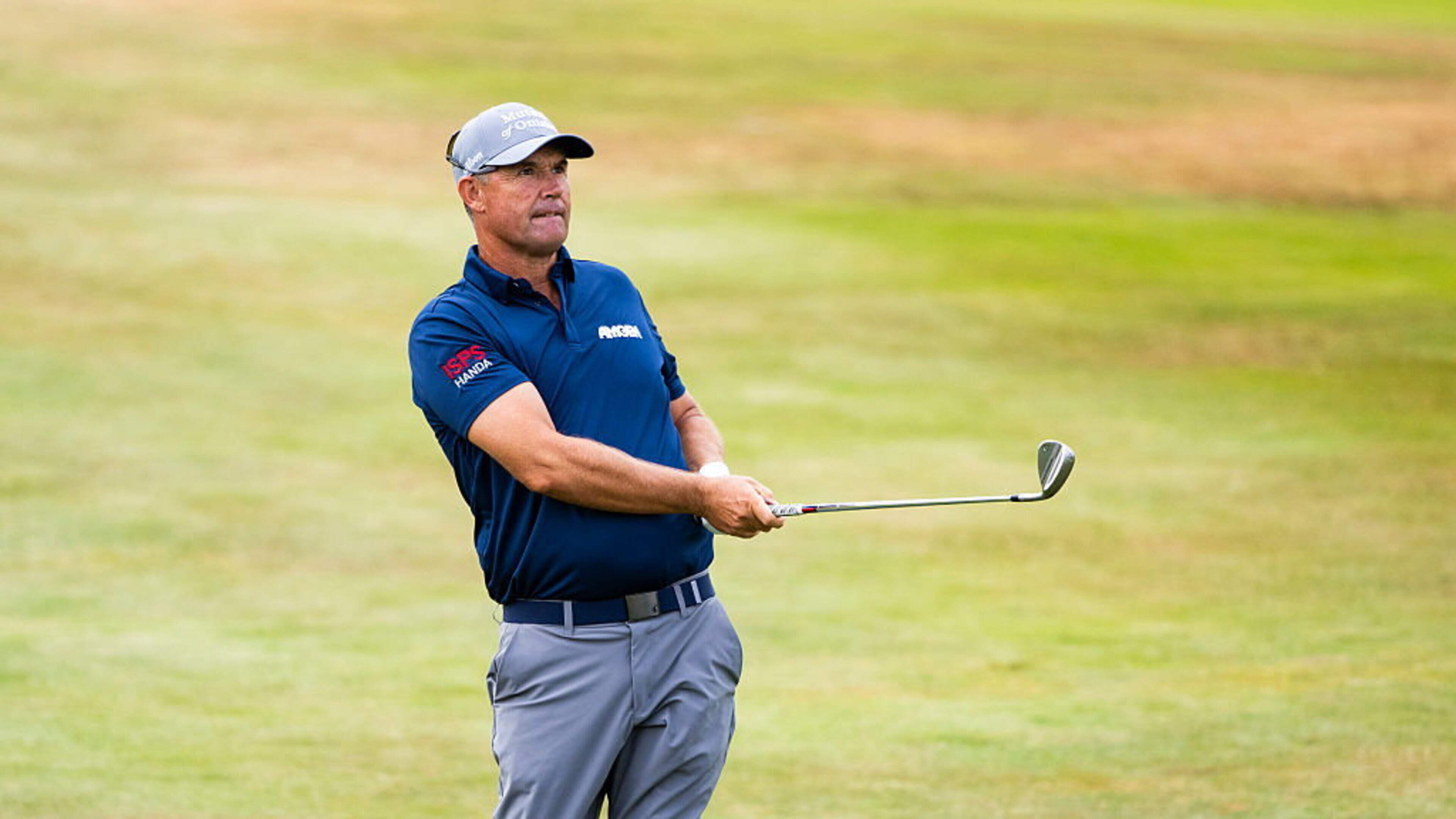Uphill task for Pádraig Harrington as Cameron Percy goes three shots clear in Senior Open at Gleneagles