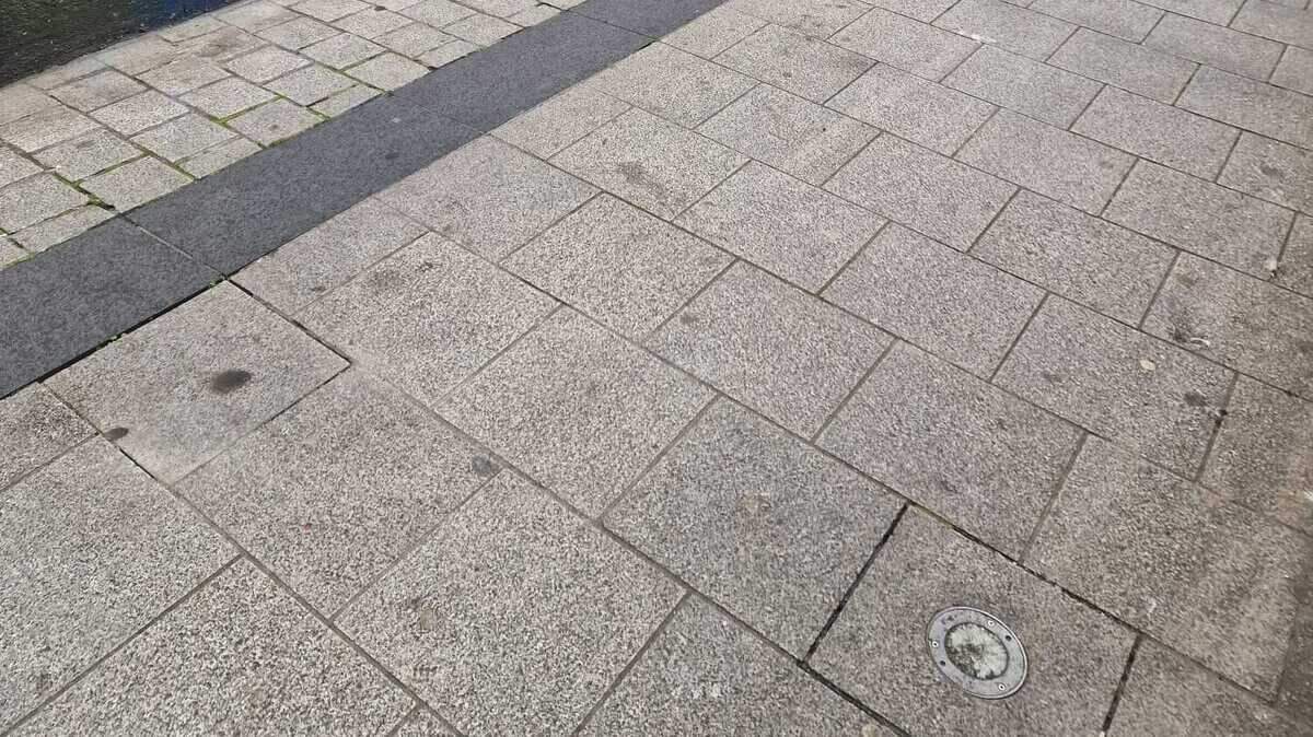 Ground lights smashed and missing along Drogheda town centre lane
