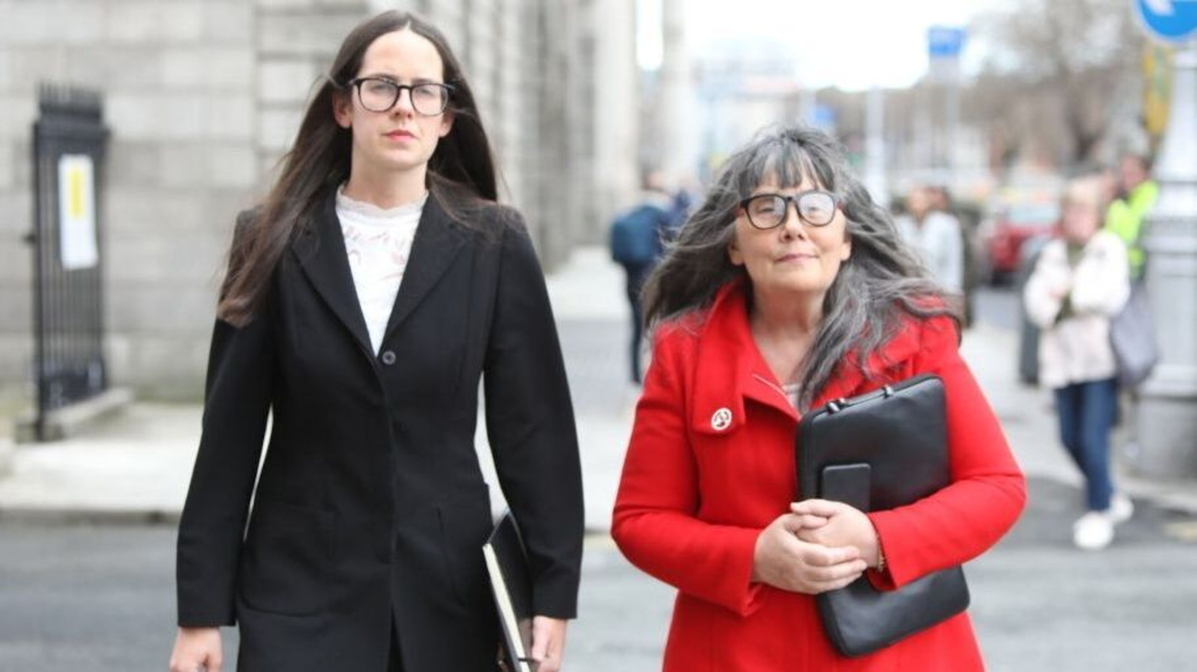 Enoch Burke’s mother and sister are released from Dóchas Centre prison