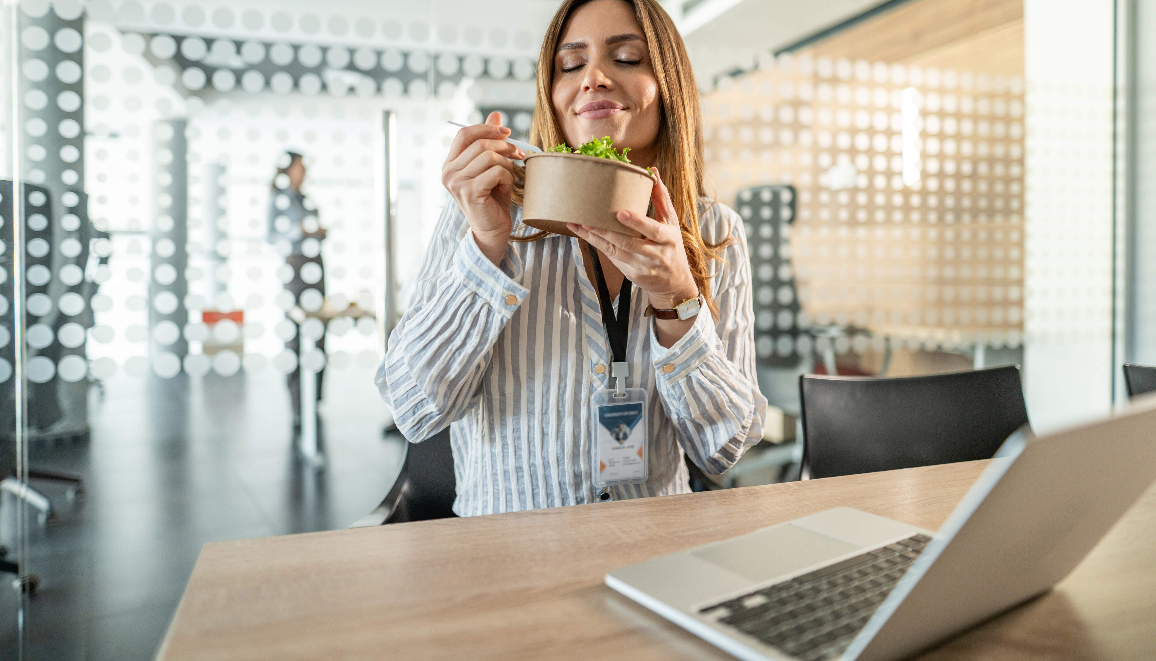 Dear Vicki: Some of my staff eat smelly food at lunch. Should I ban stinky grub in the office?