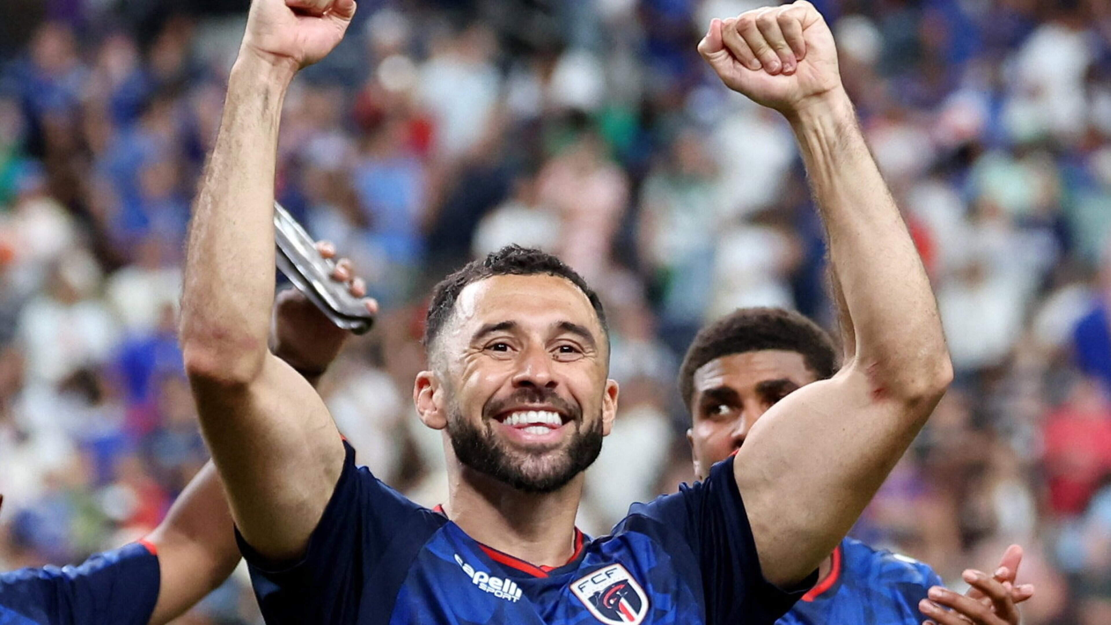 ‘He’s the greatest of all time. What an opportunity to test yourself’ – Pico Lopes relishing meeting with Lionel Messi 