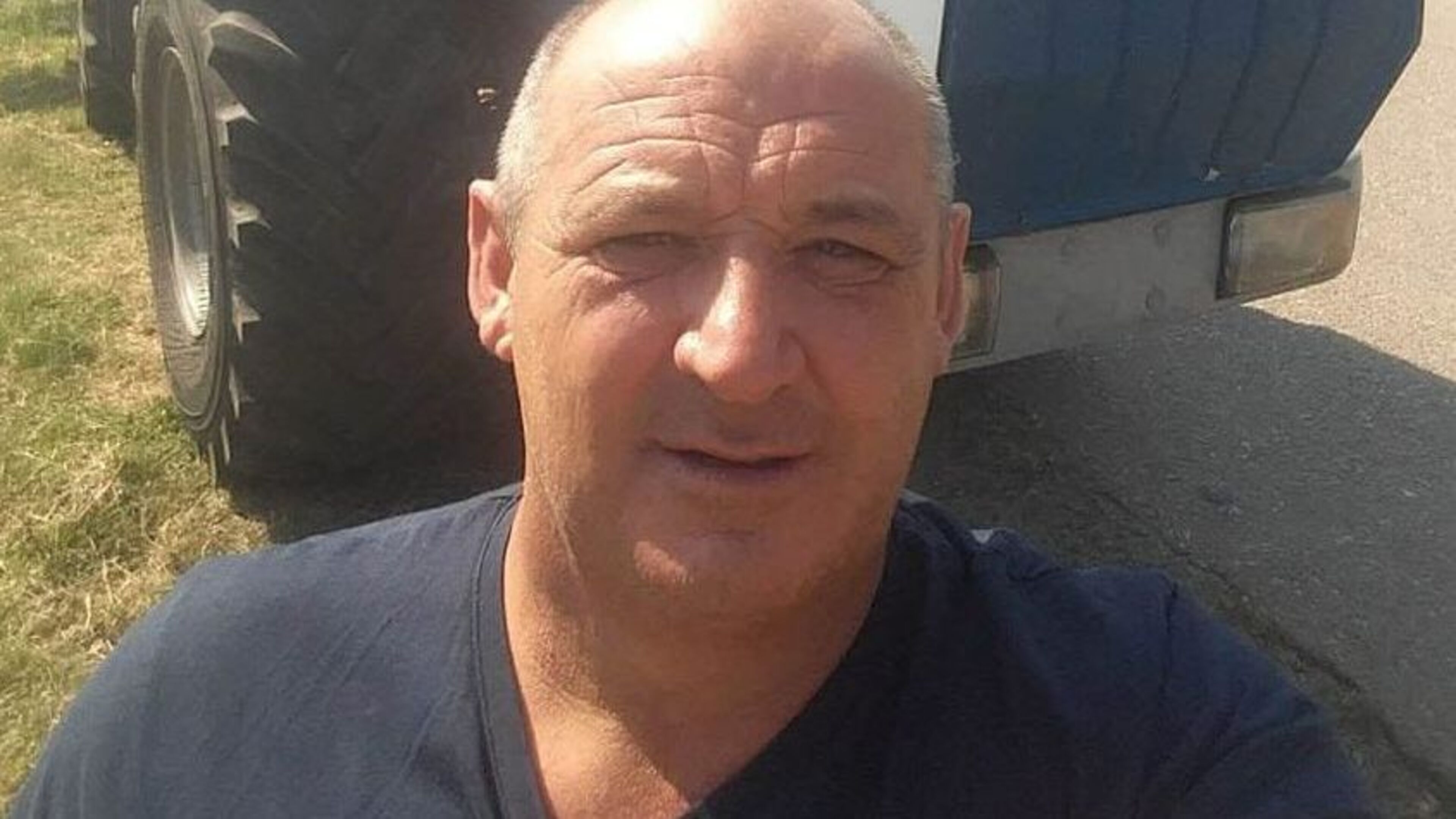 Drunk man punched trailer and broke wrist after claiming it rolled over his foot, court told