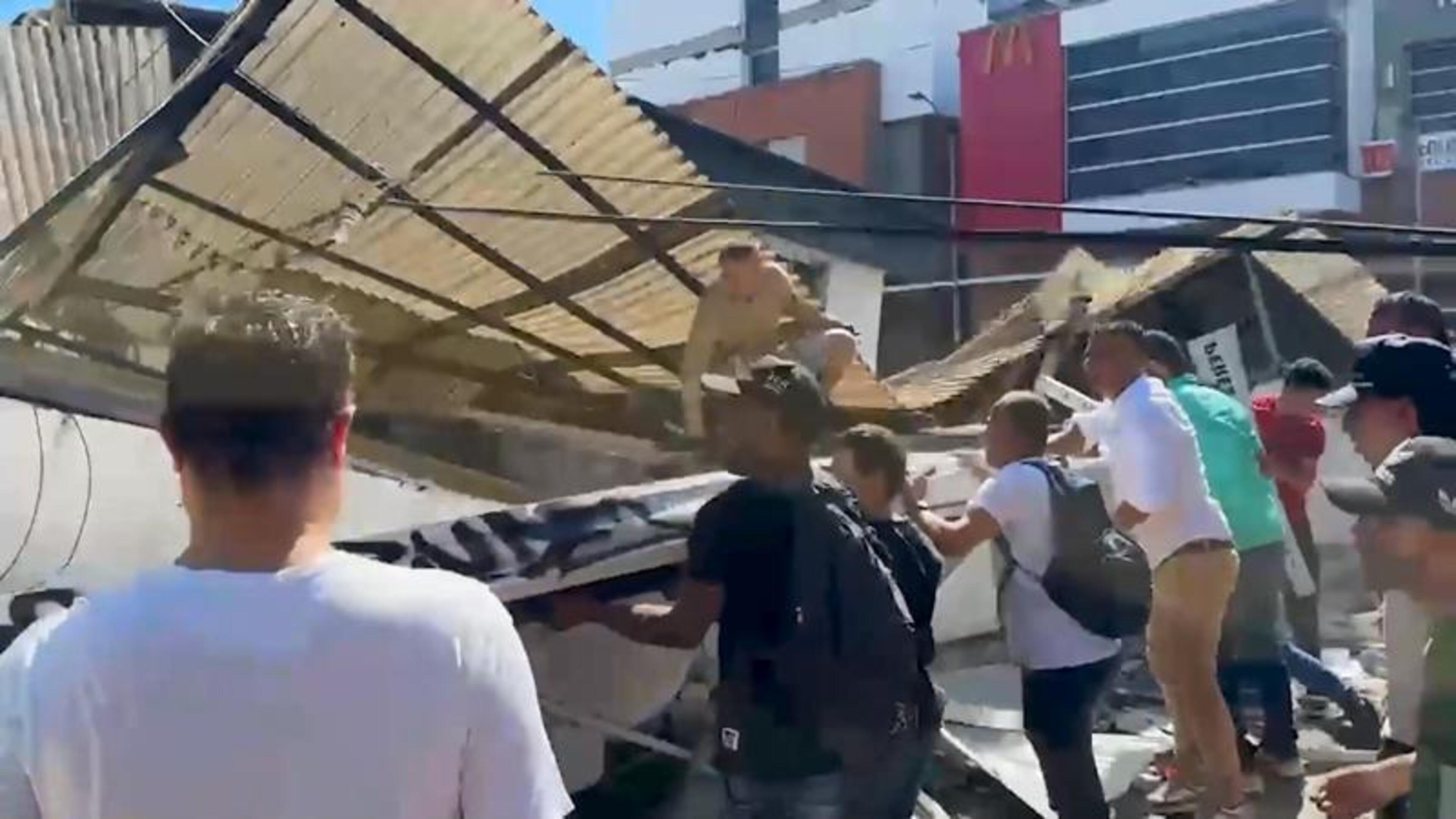 More than 160 killed after strongest earthquake this century hits western Colombia