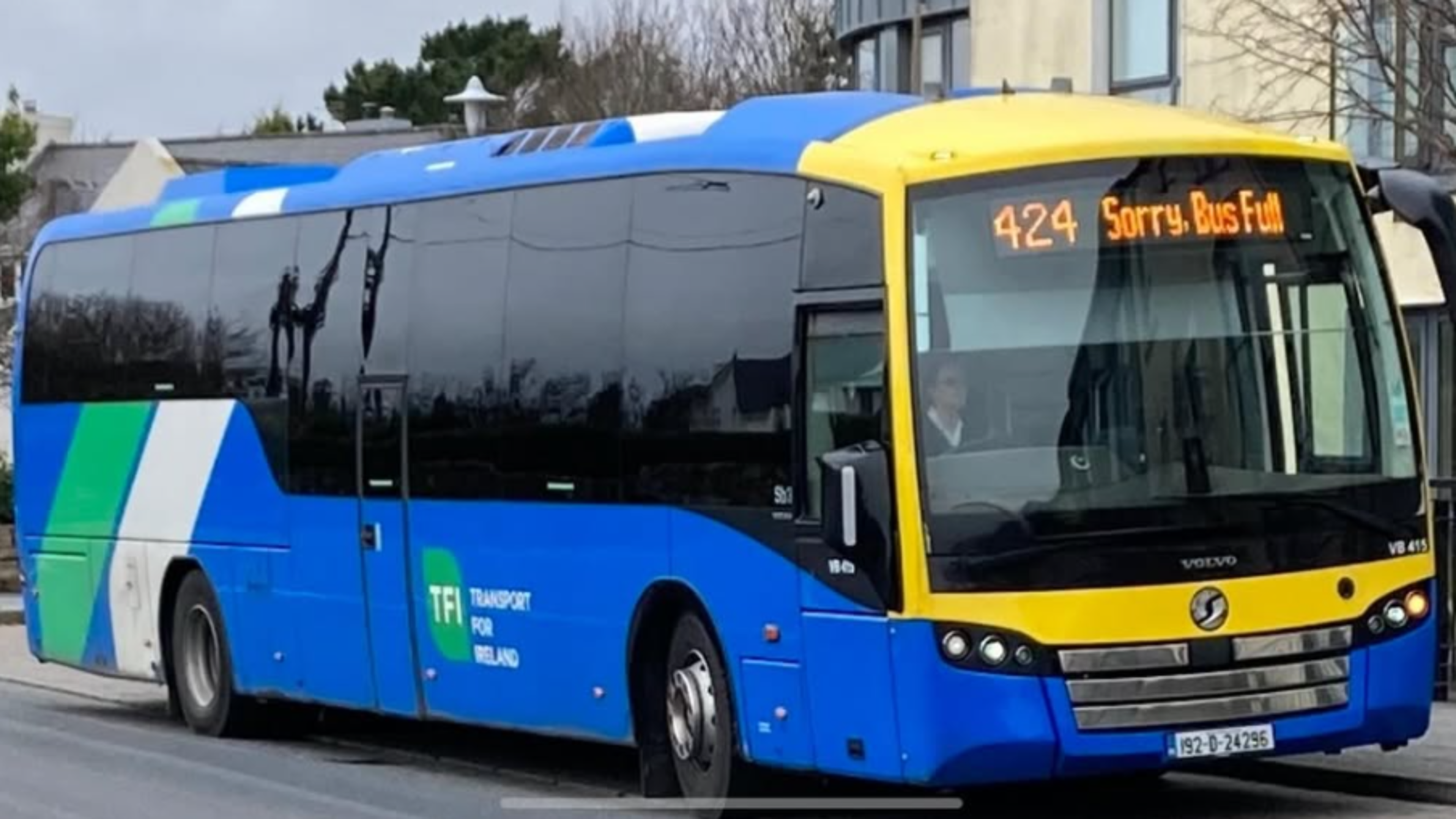 Hundreds back campaign for dedicated Bearna to Galway city bus as commuters left stranded