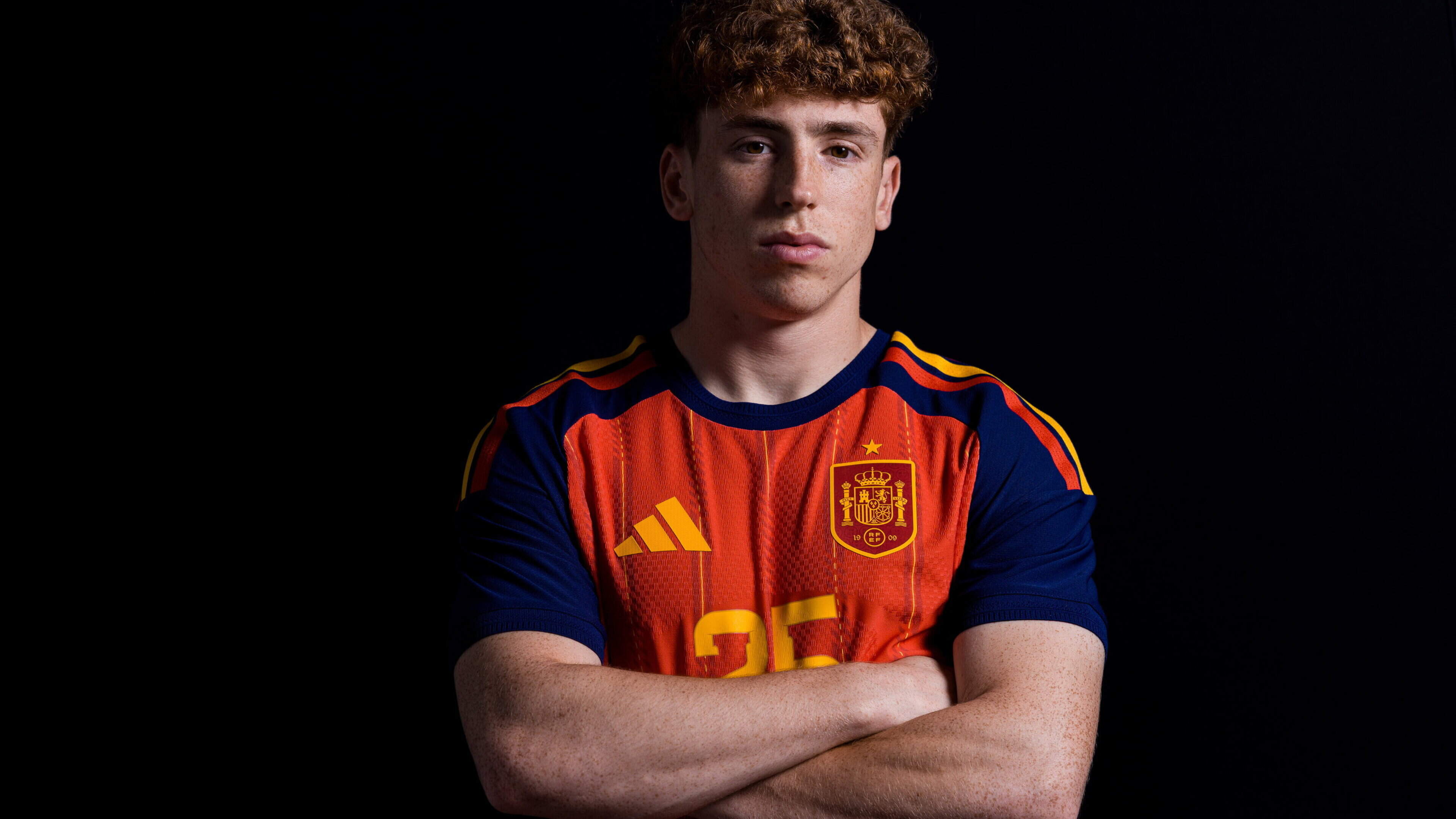Liverpool close in on Spain winger Victor Munoz as first signing under Andoni Iraola
