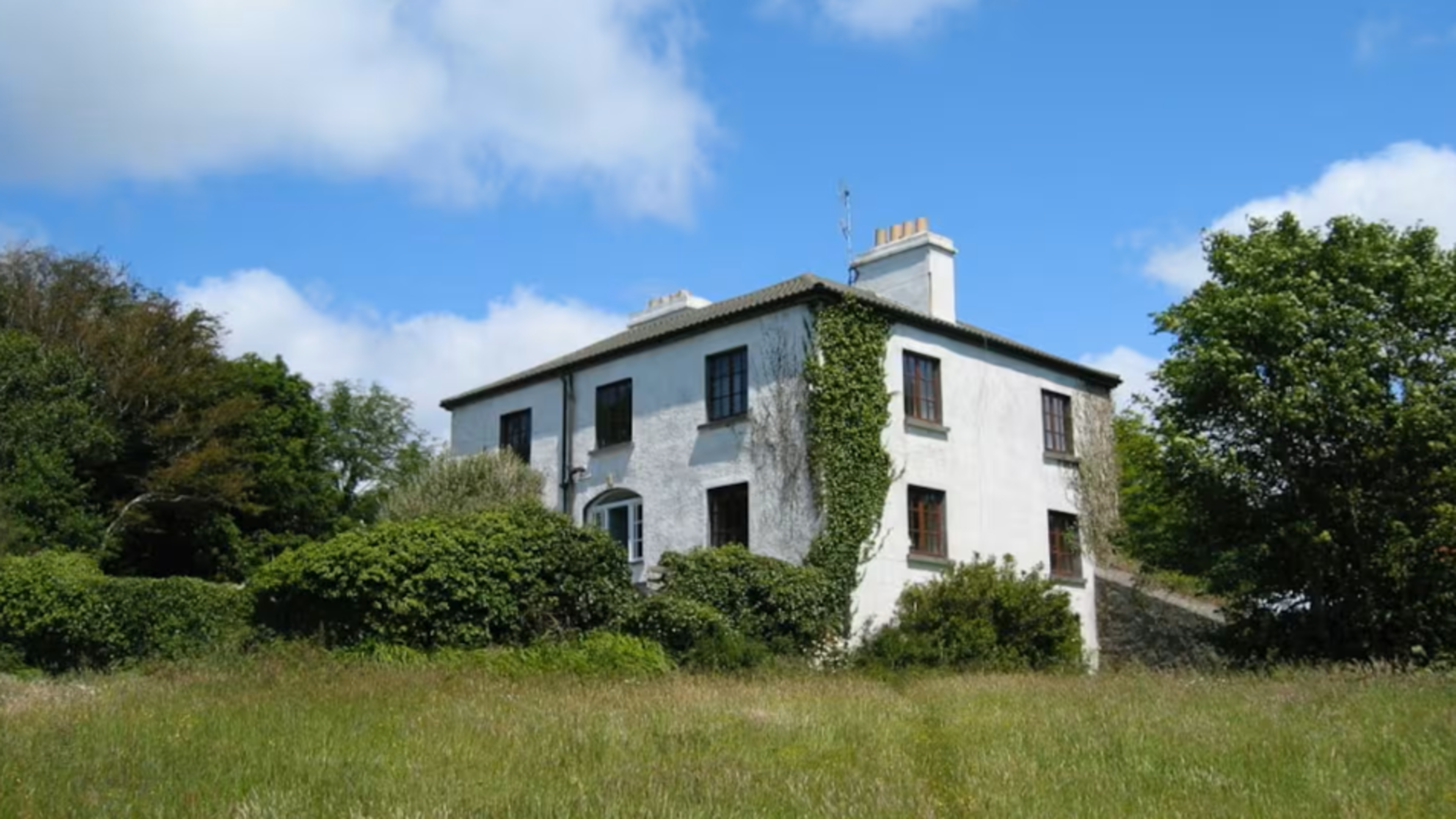 Galway Airbnb refused permission to renovate historic cottage after ‘unauthorised works’ discovered