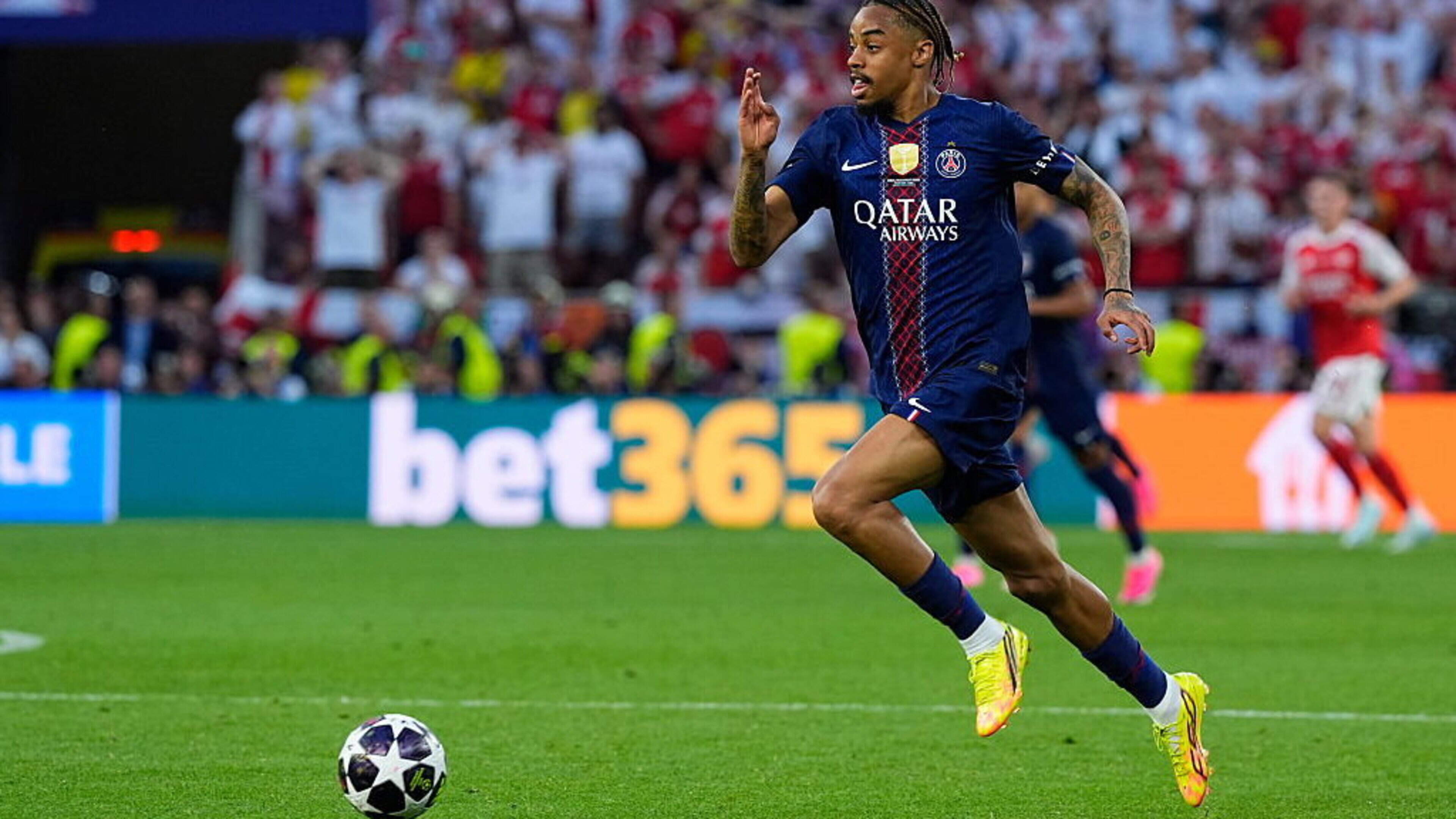 Liverpool ready to bid more than £110m for PSG’s Bradley Barcola