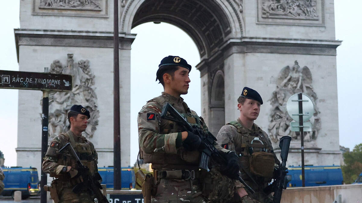 In the streets of Paris, a common refrain: ‘People are fed up'