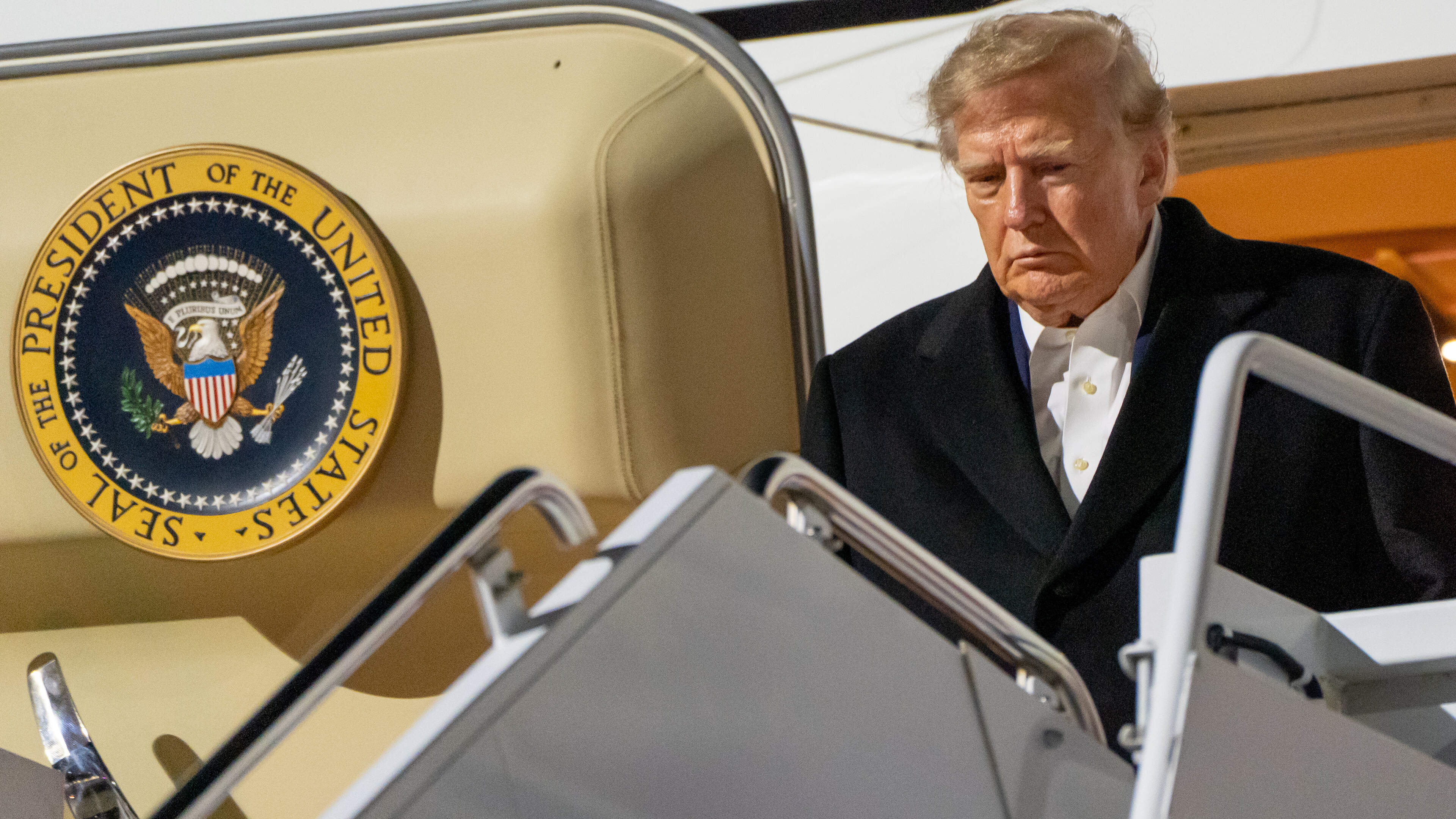 Nine ways Trump could interfere with the US midterm elections