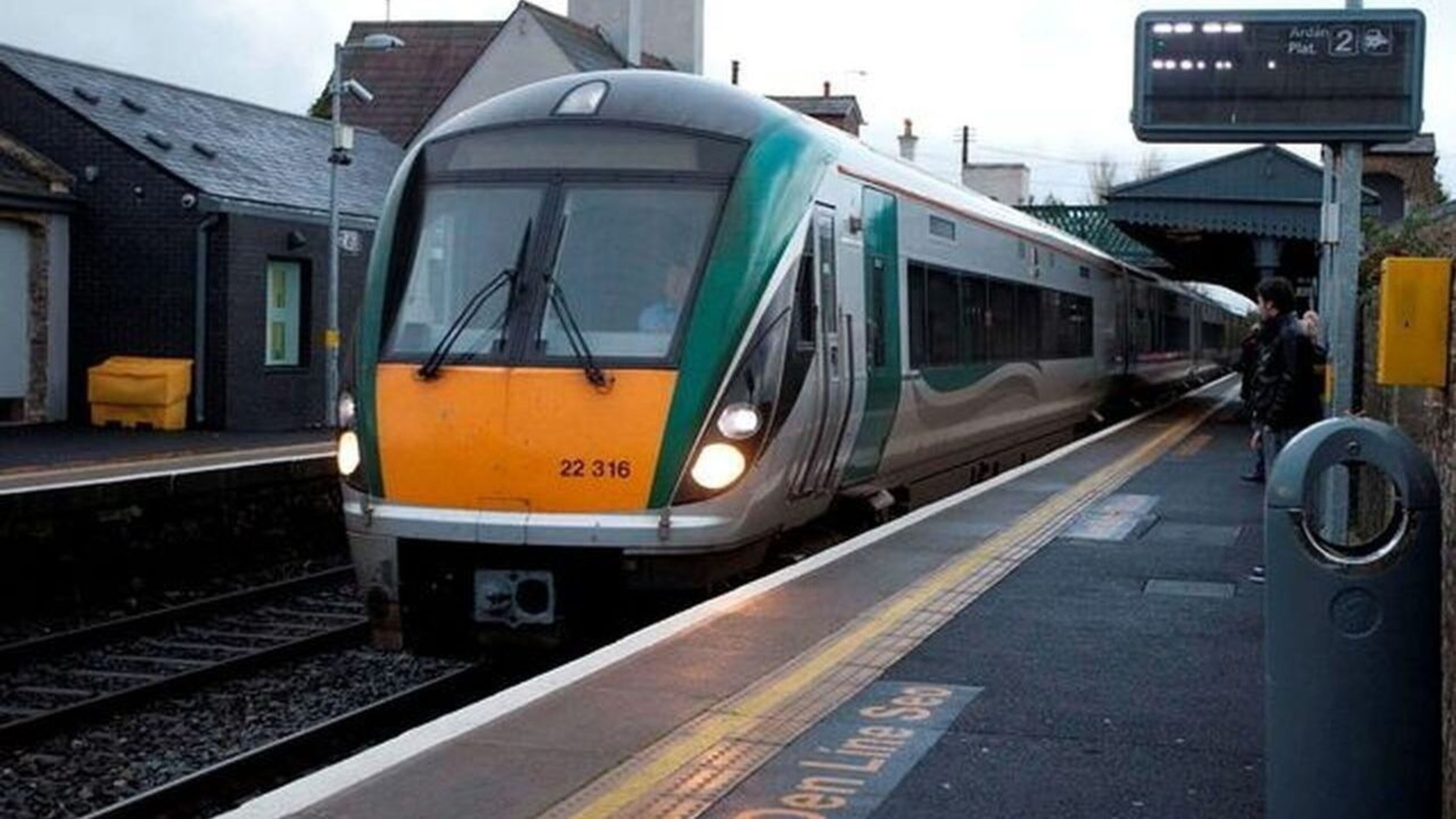 Irish Rail warns ‘further major delays inevitable’ on traffic management system after €50m write-off