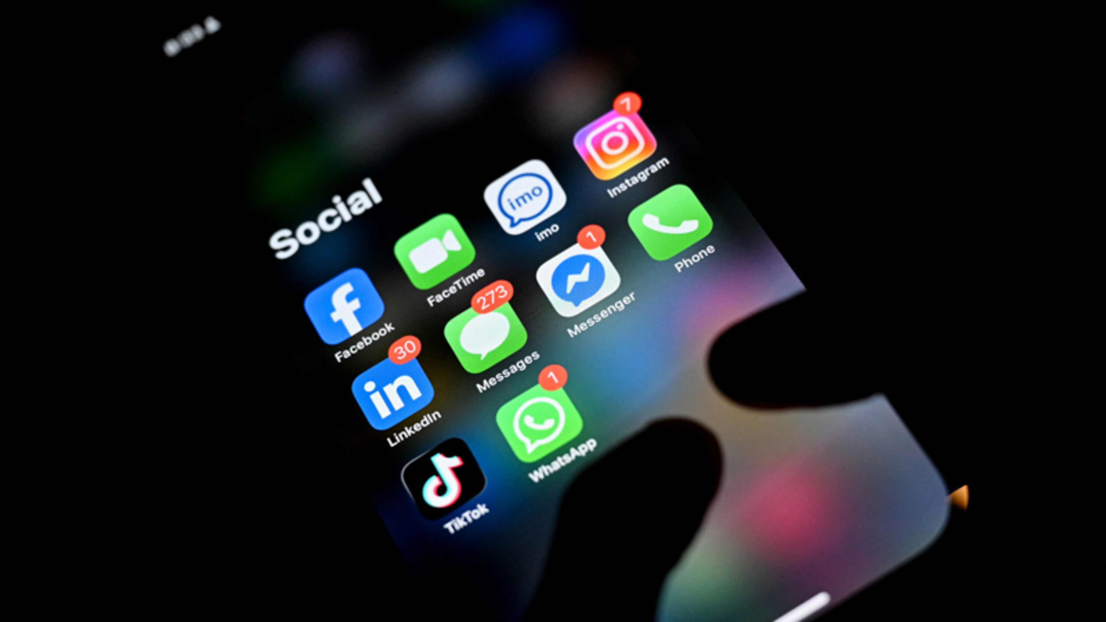 Australia’s social media ban shows little early impact as most under-age teens stay online
