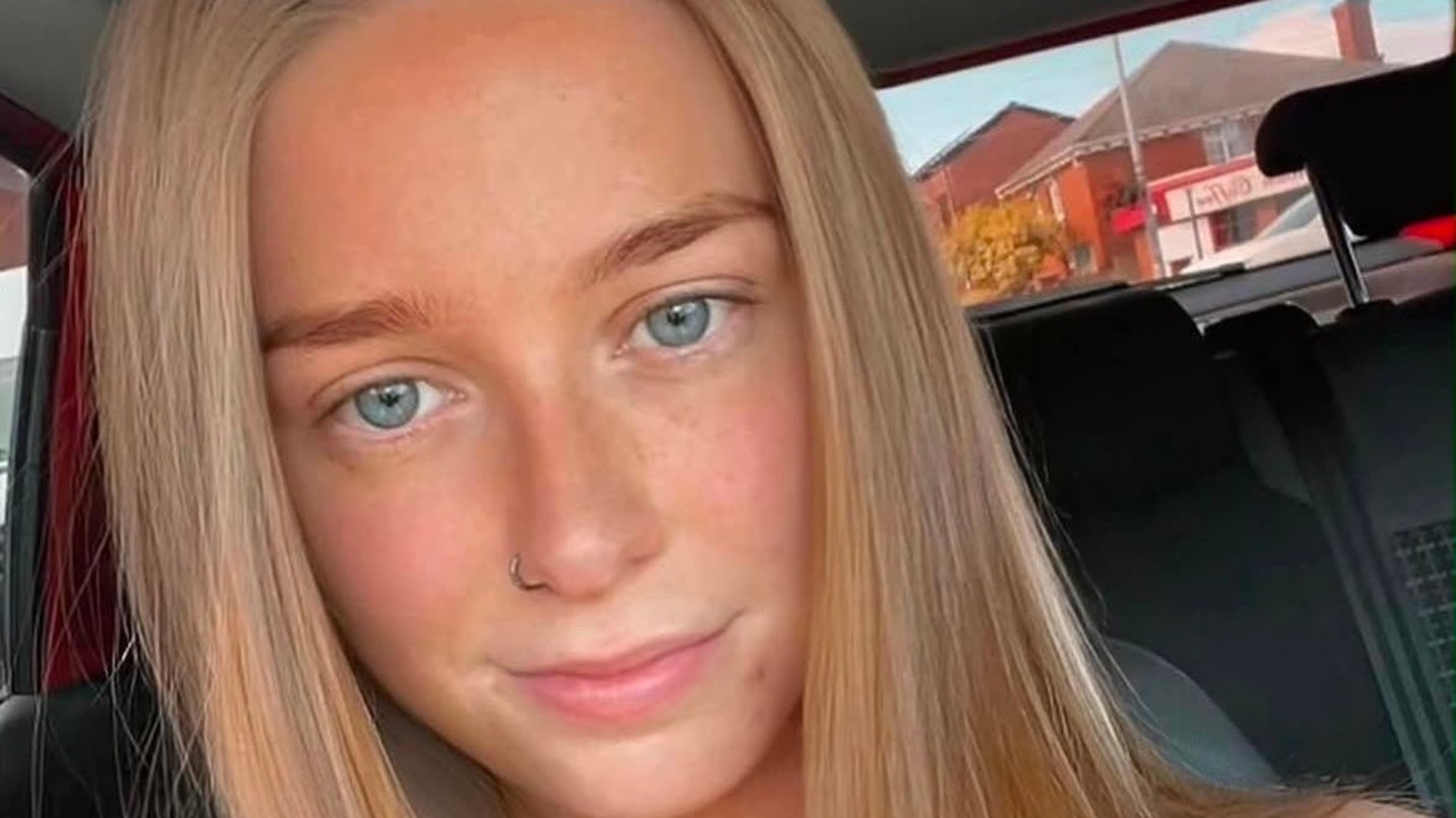 Young woman (24) dead and man arrested after Belfast hit-and-run