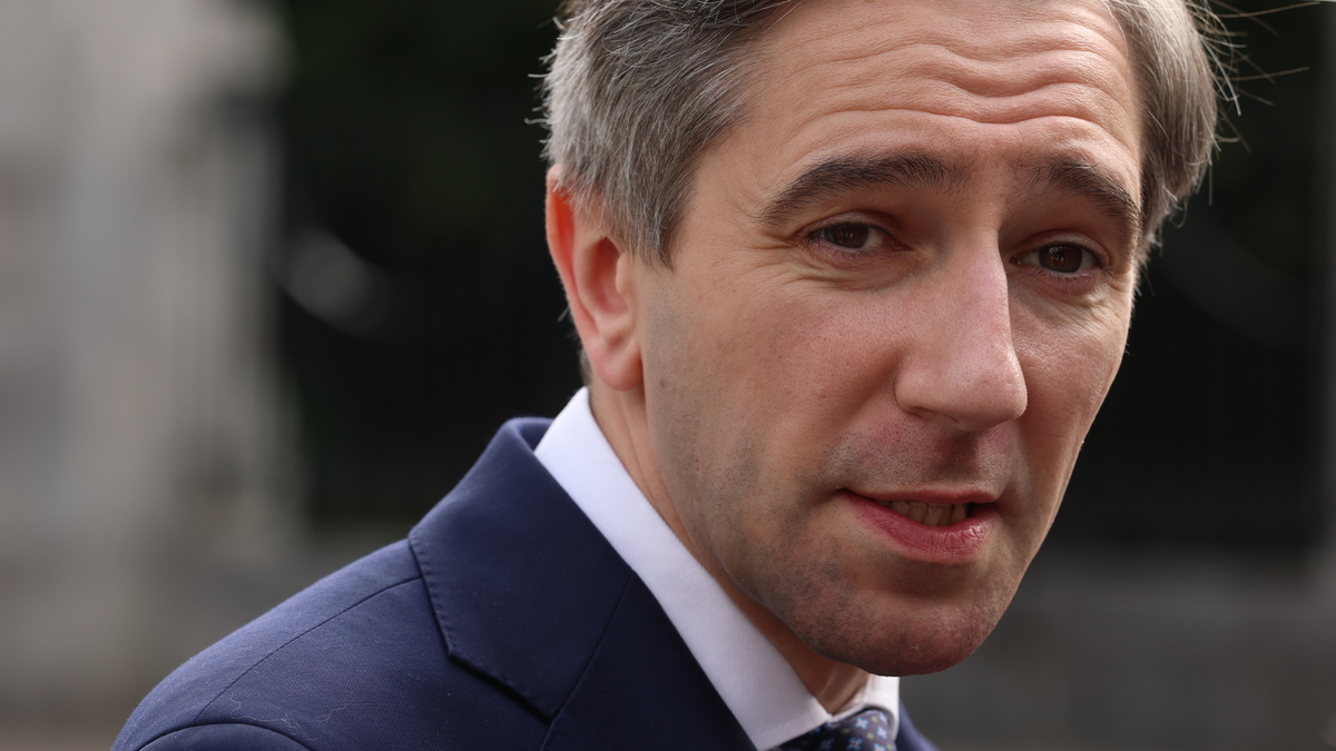 ‘No parent should be thinking an e-scooter is a toy': Simon Harris urges ‘behavioural change' amid push to tighten regulations