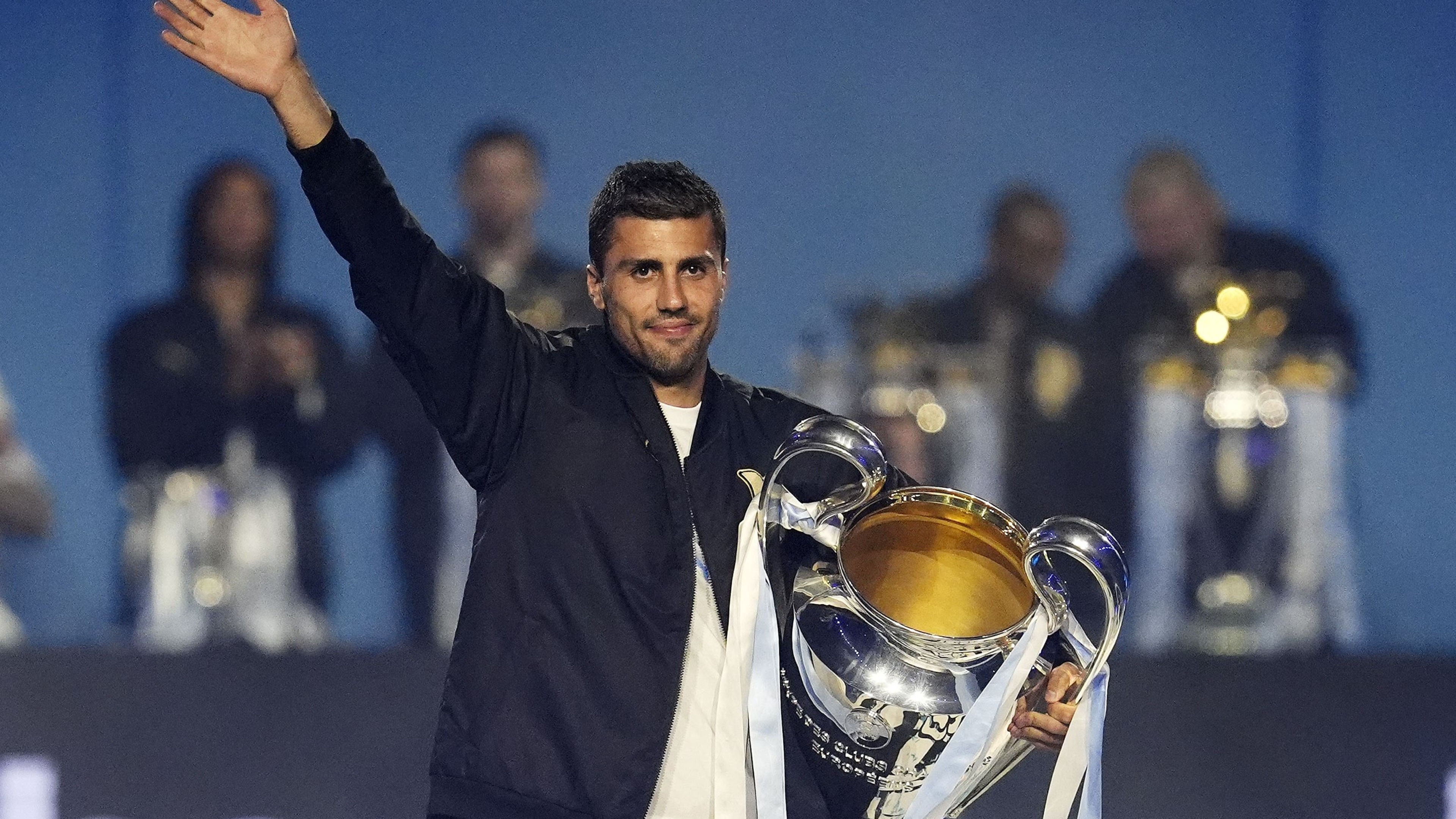 Manchester City reject €45m Barcelona bid for Rodri – and want almost double that