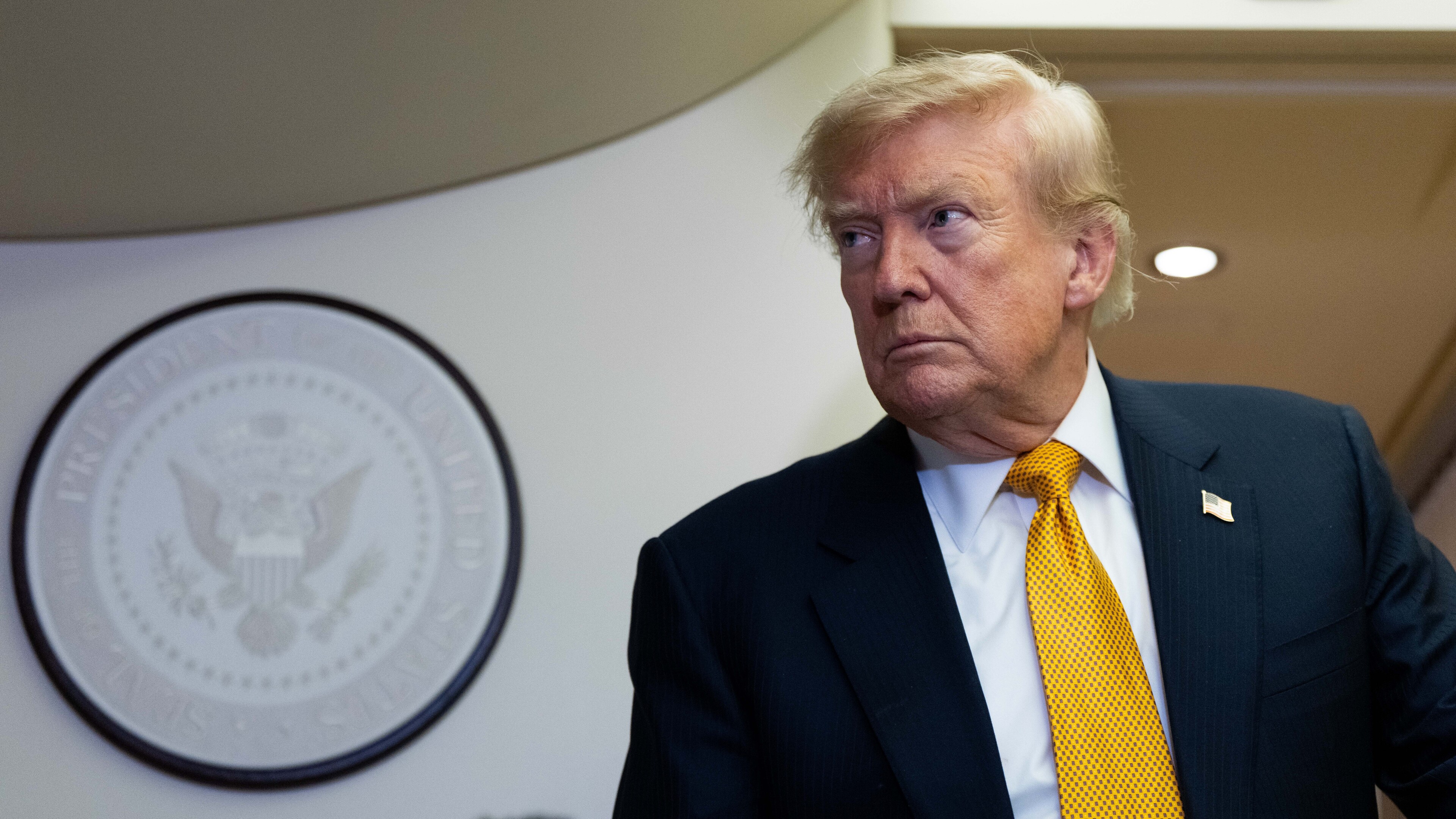 Donald Trump threatens to hit civilian targets in Iran as US resume Hormuz blockade