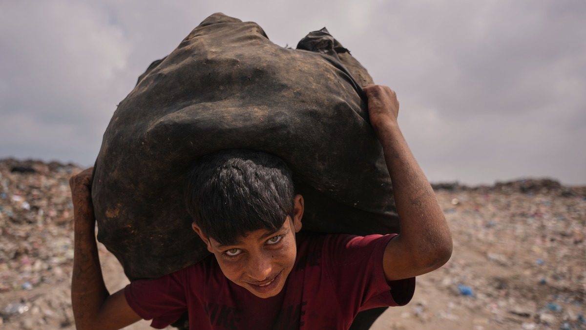 Food insecurity concerns improve in Gaza, but warning signs are mounting