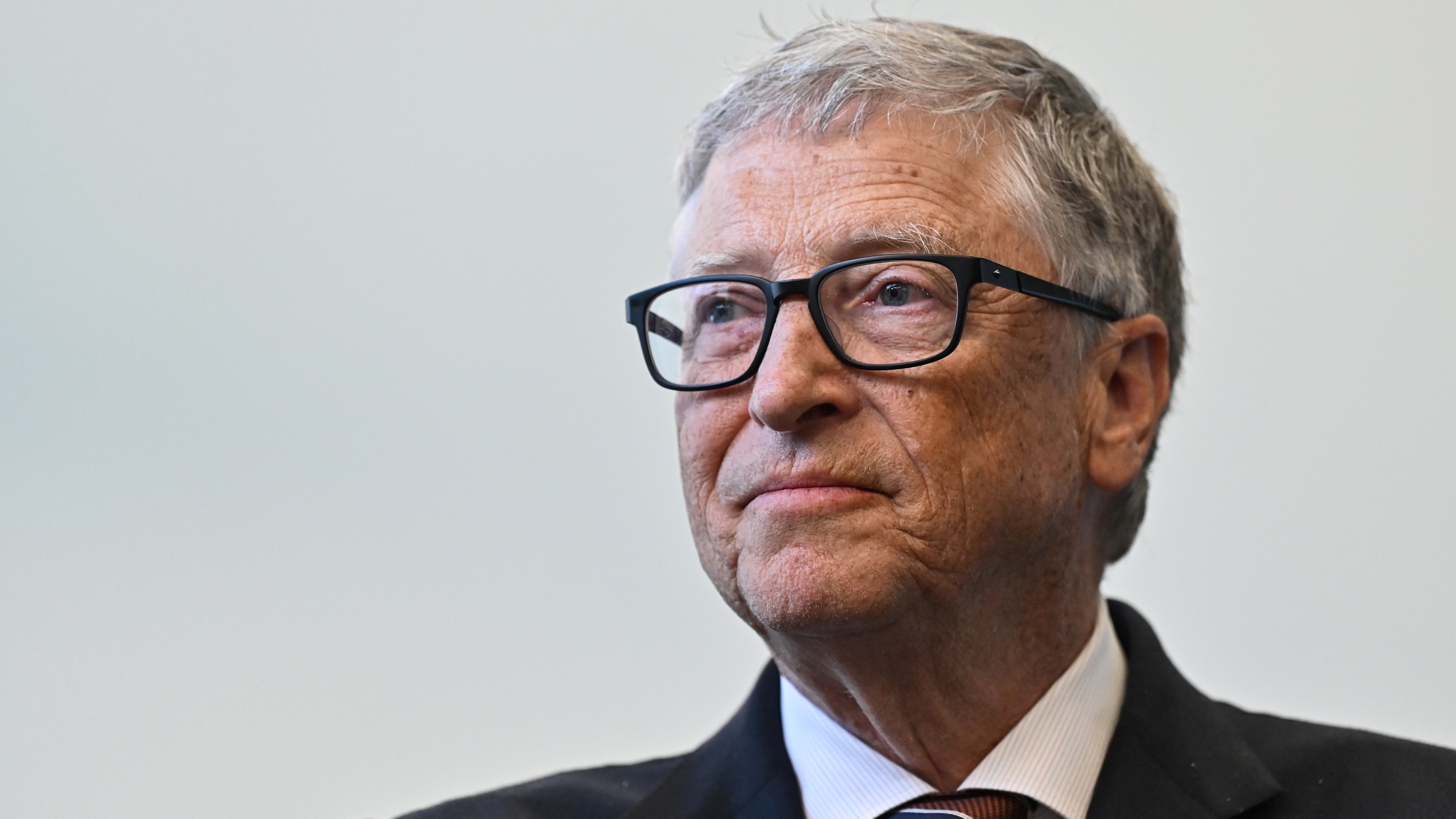 Warren Buffett calls Bill Gates’ ties to Jeffrey Epstein ‘distasteful’