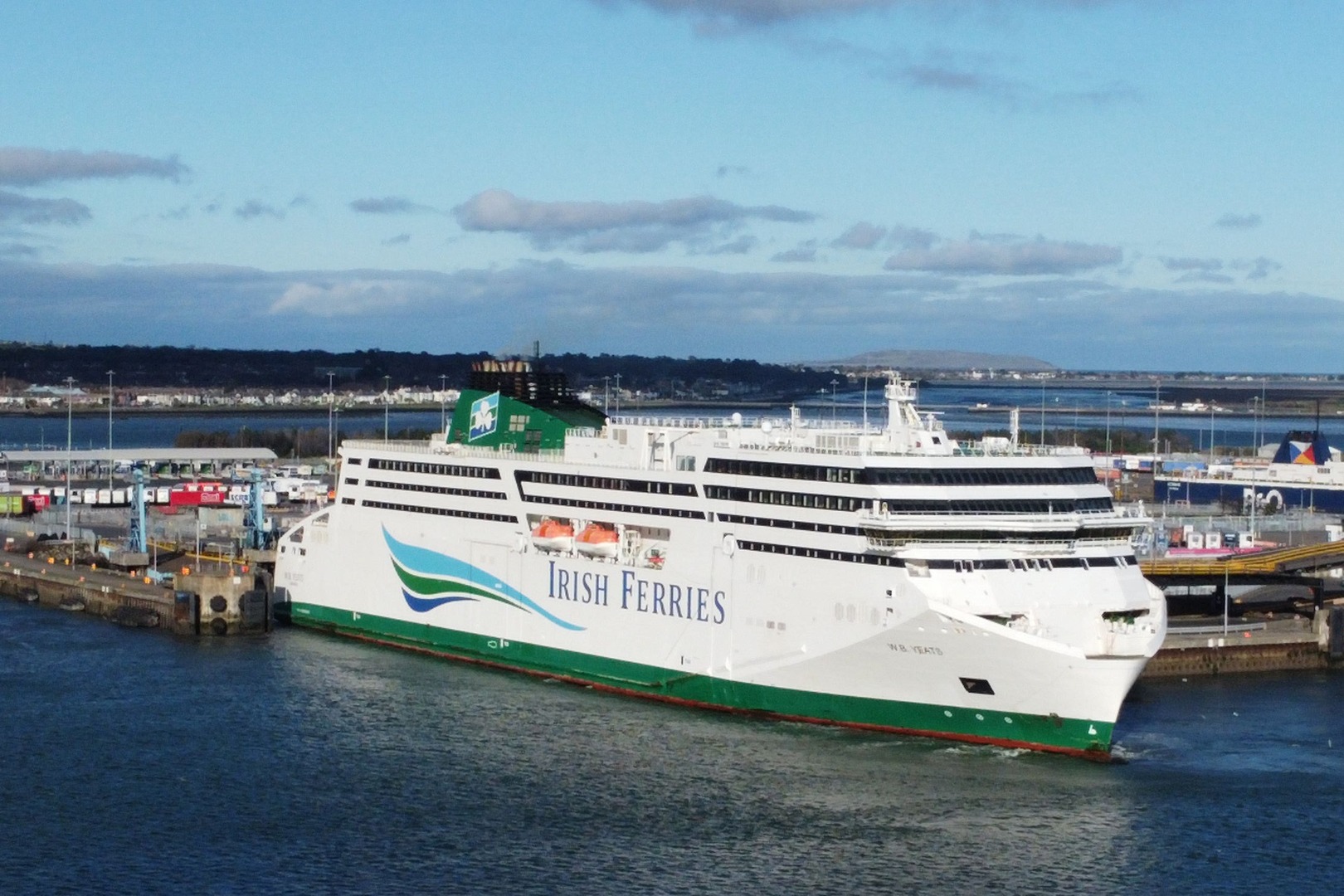 New Passport Requirements Announced for UK-Ireland Ferry Travel